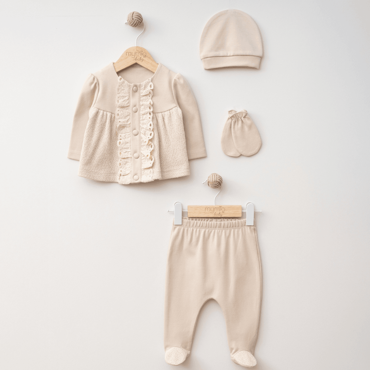 Lora Bliss Kız 0-3 Ay Brodeli Örme 4’lü  Set – Kahverengi 