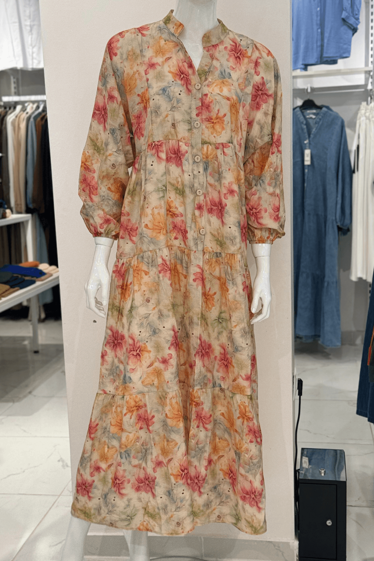Mango Karışık Çiçek Desenli Elbise