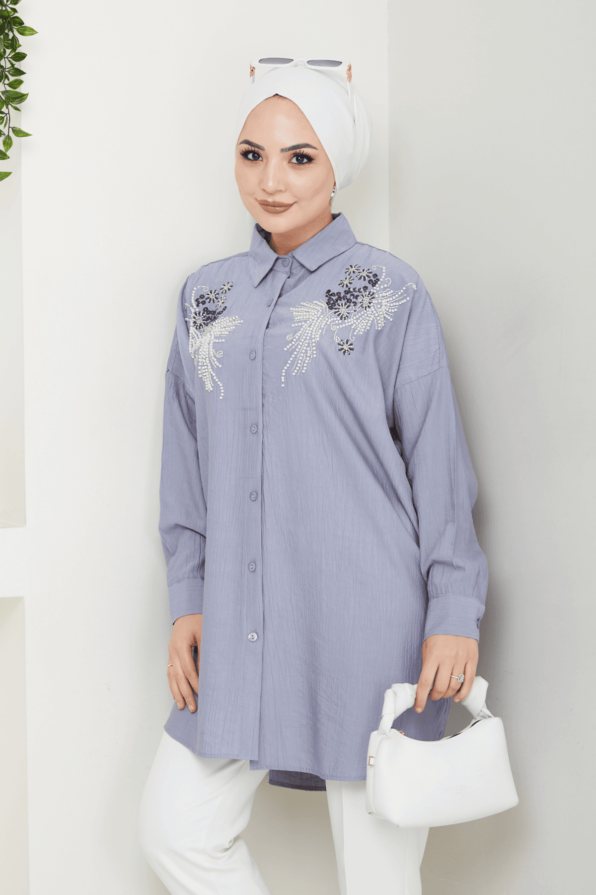 Oversize İşlemeli Gömlek - Gri