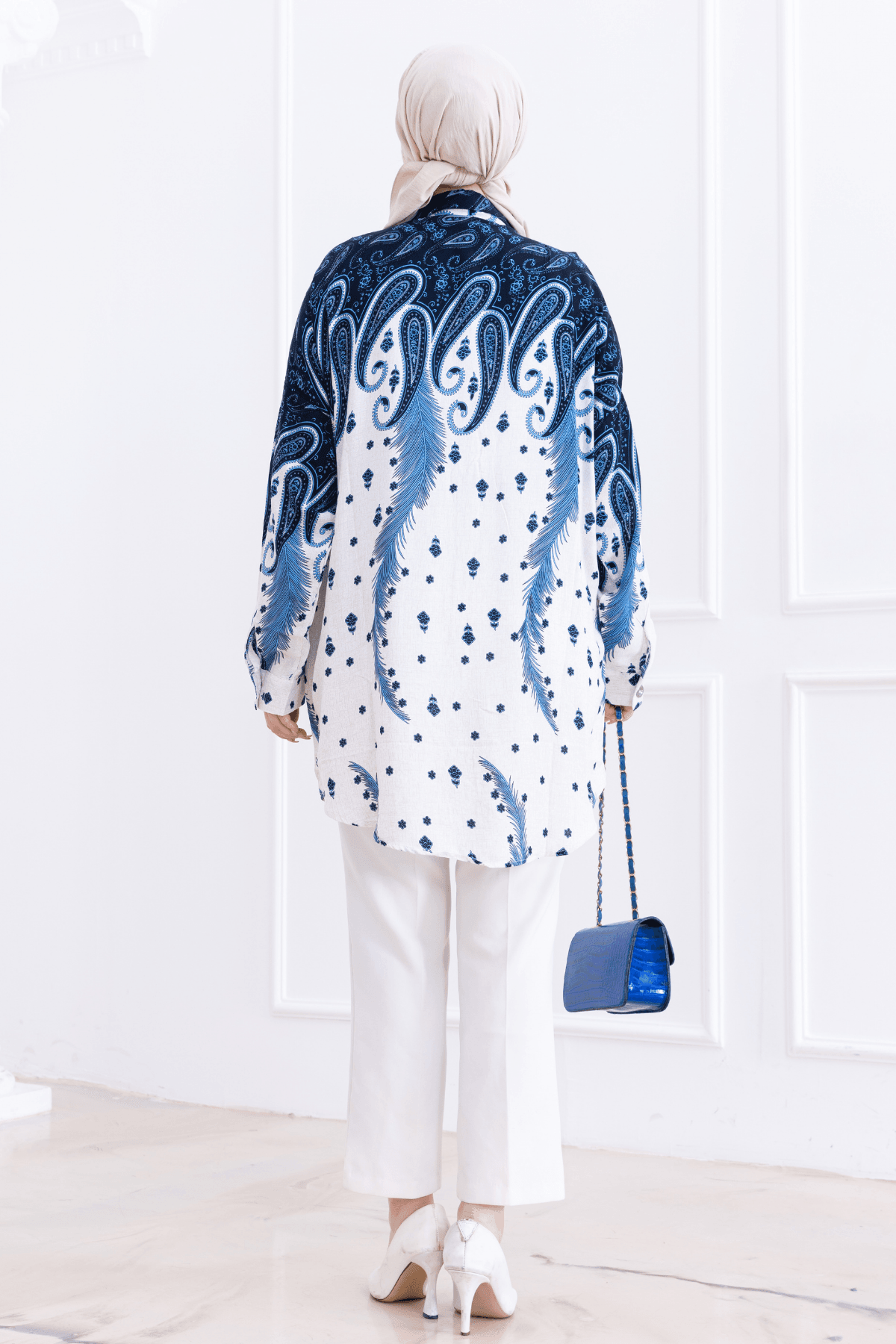 Oversize Kuş Tüyü Desenli Gömlek