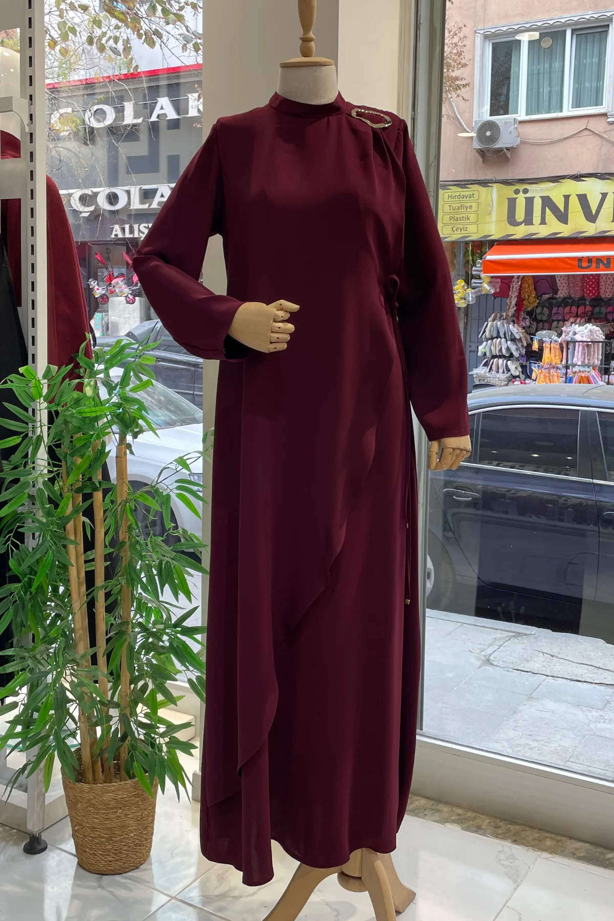 Toka Detaylı Elbise - Bordo