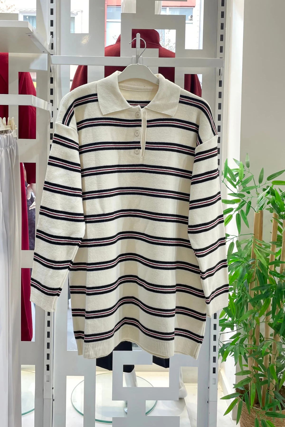 Polo Yaka Çizgili Triko Kazak - Ekru