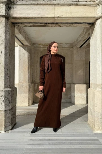 Yarım Balıkçı  Triko Elbise