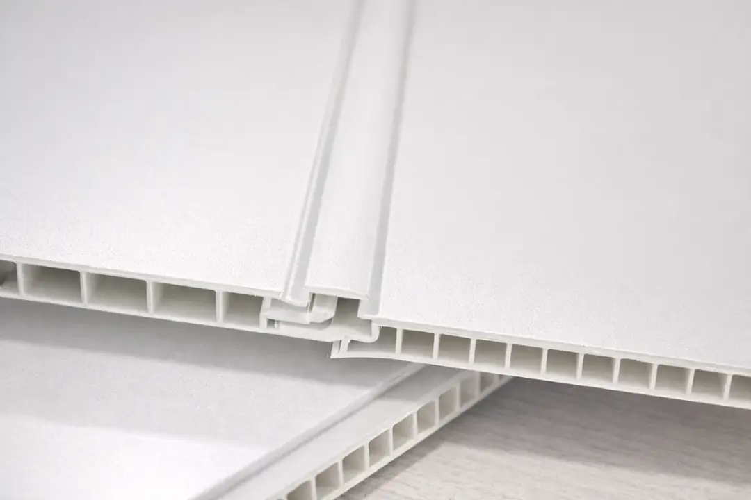 pvc plastik tavan paneli kilit sistemi ve hücresel yapı detay