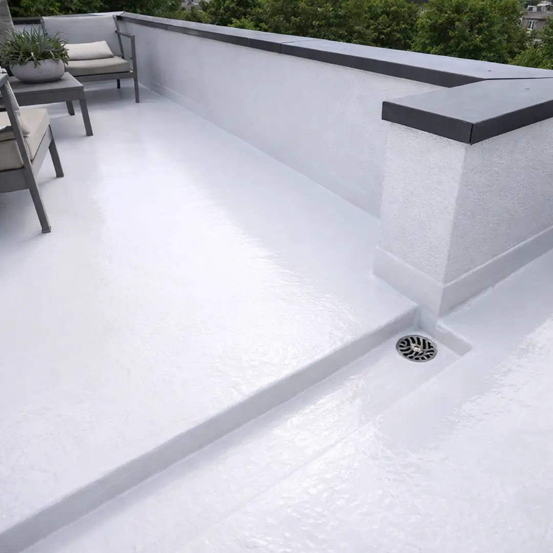 Teras su yalıtımında poliüretan likit membran detay uygulaması