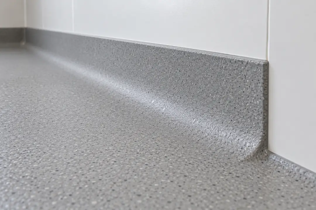 Poliüretan beton kavisli süpürgelik detayı