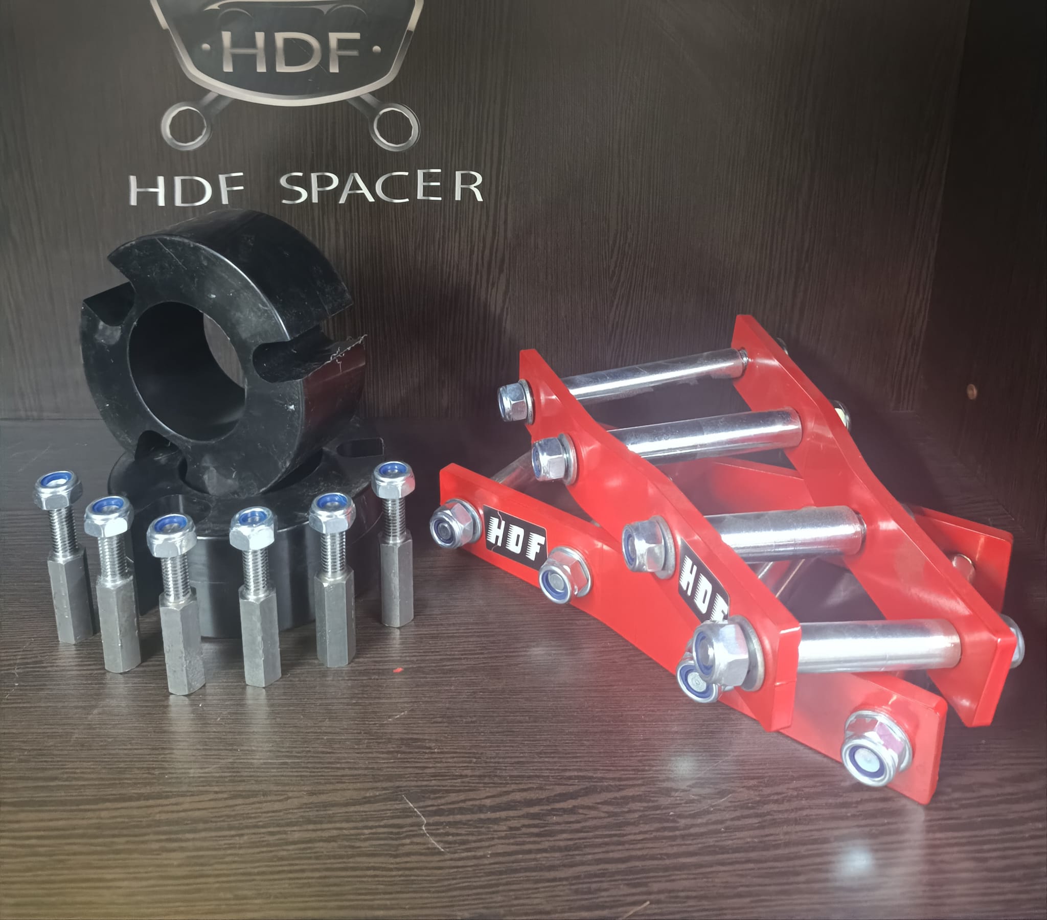 MİTSUBİSHİ L200 5 CM 2020 SONRASI YAY ÜSTÜ YÜRÜYEN SETİ