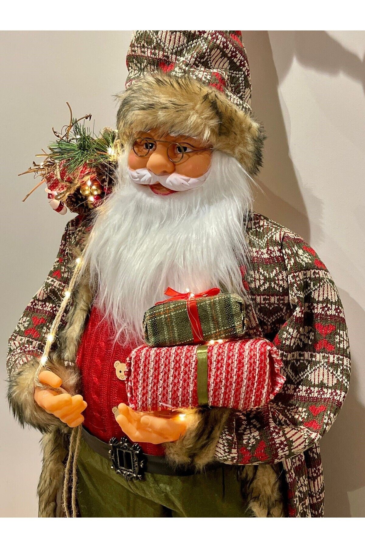 Noel Baba, 2025 Yeni Yıl Hediyesi, Işıklı Noel Baba, Yılbaşı Hediye Paketlı Noel Baba, 114cm - kırmızı