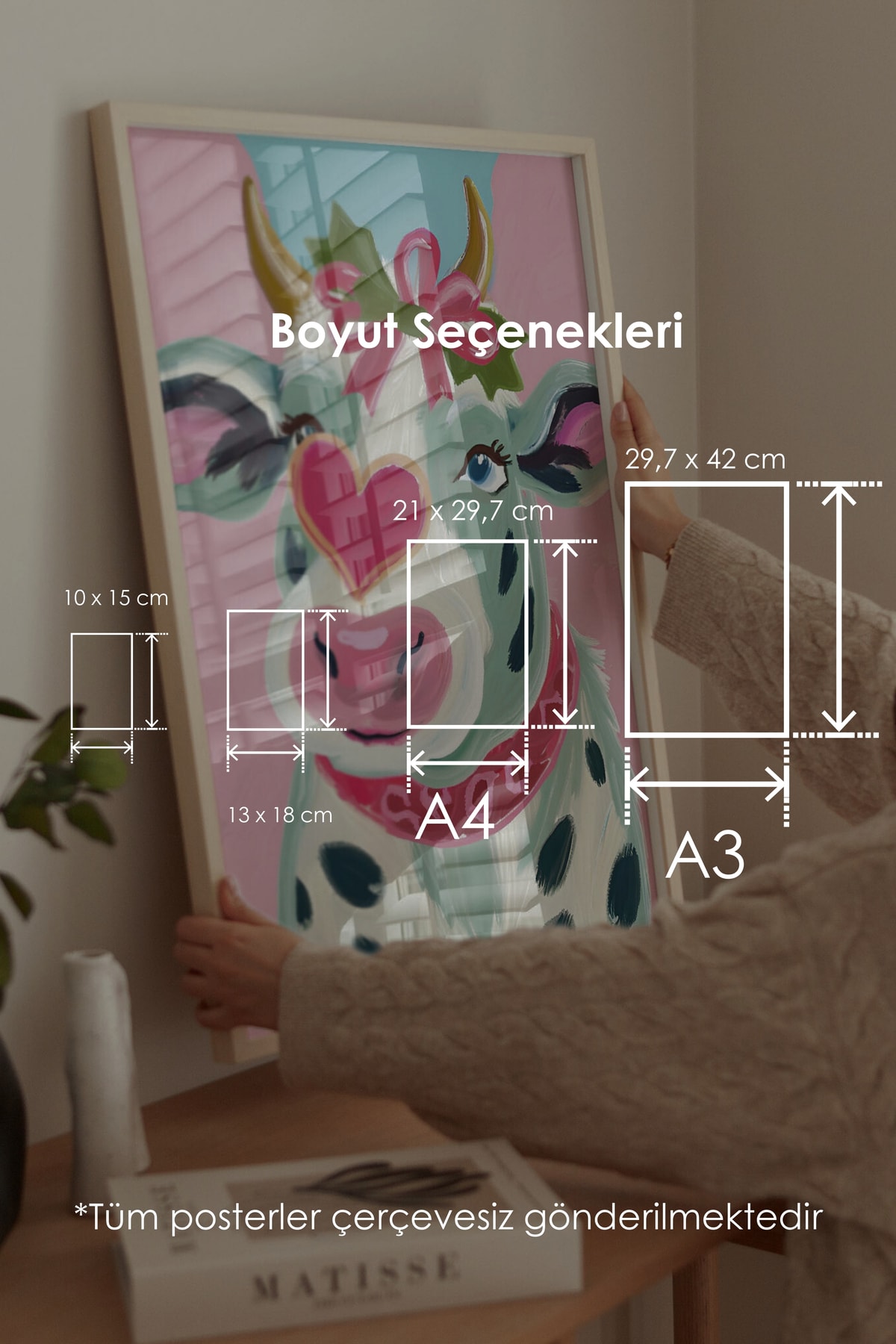 Blush the Cow Çerçevesiz Poster