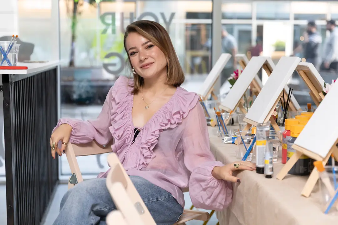 Aleyna Kandemir, Creative Founder & Professional Artist AlfPortraits