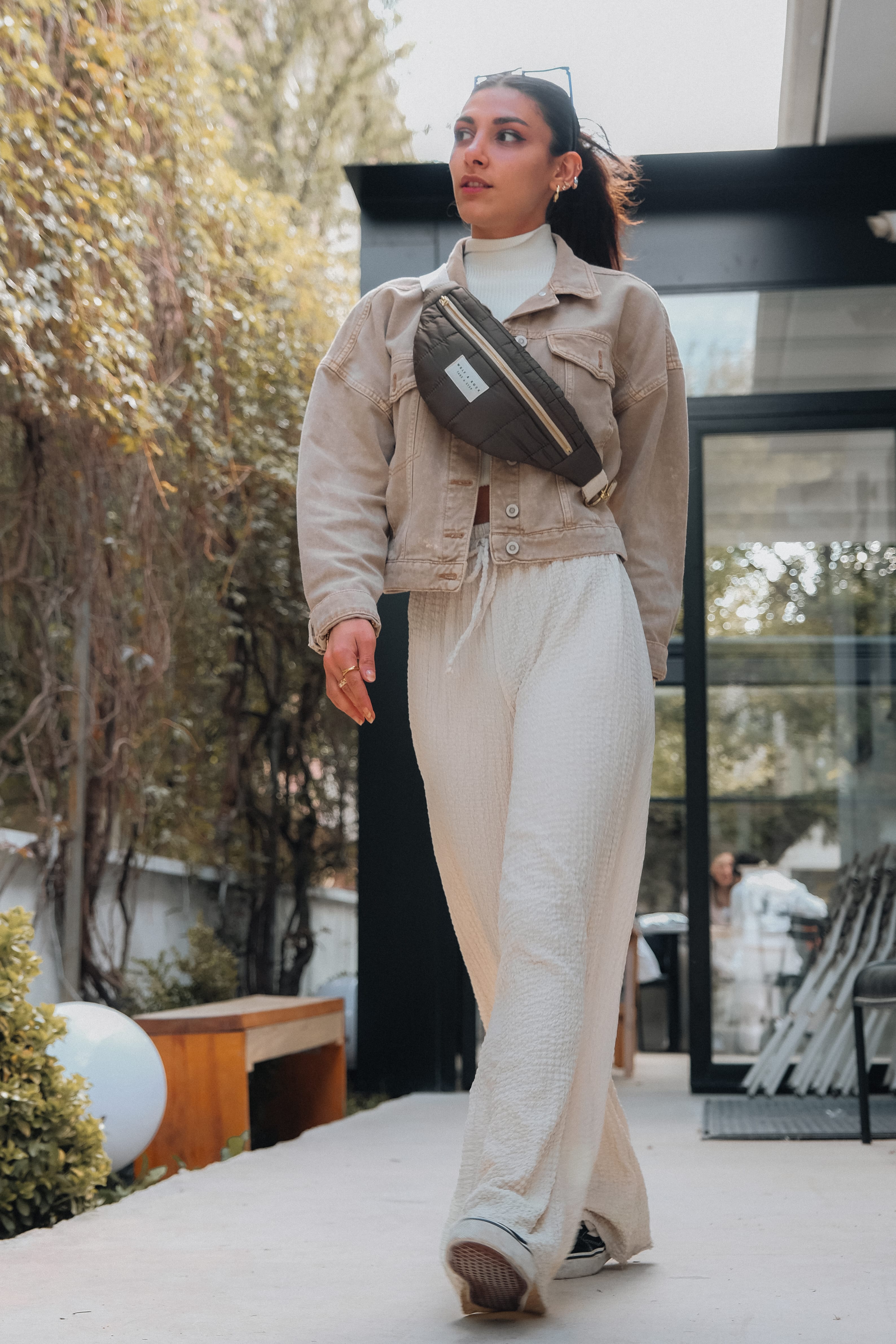 Wolf&Rock Line Khaki Freebag / Gold Detaylı Haki Kapitone Kumaş Bel ve Omuz Çantası