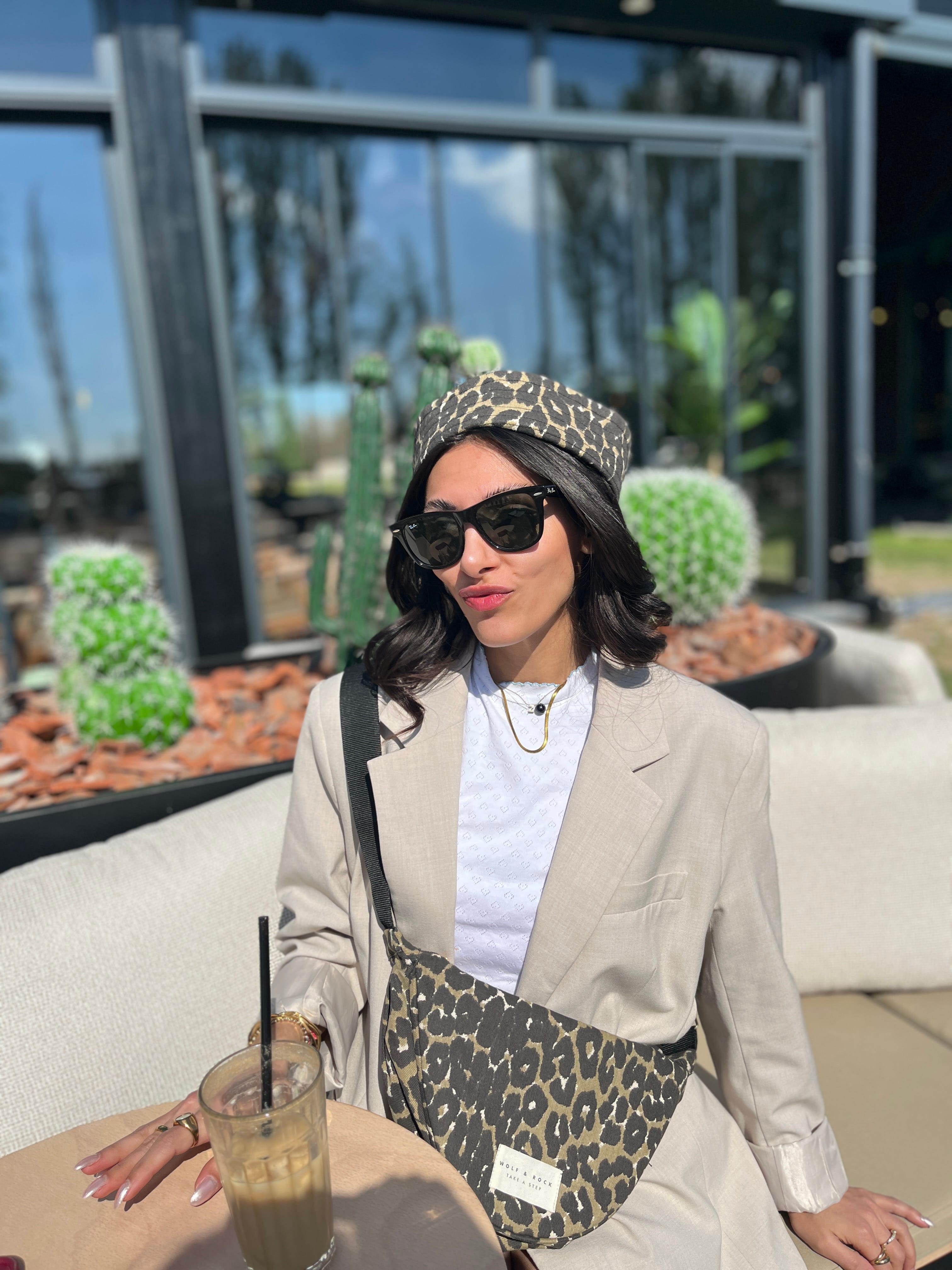 Wolf&Rock Noir Safari Moon Bag