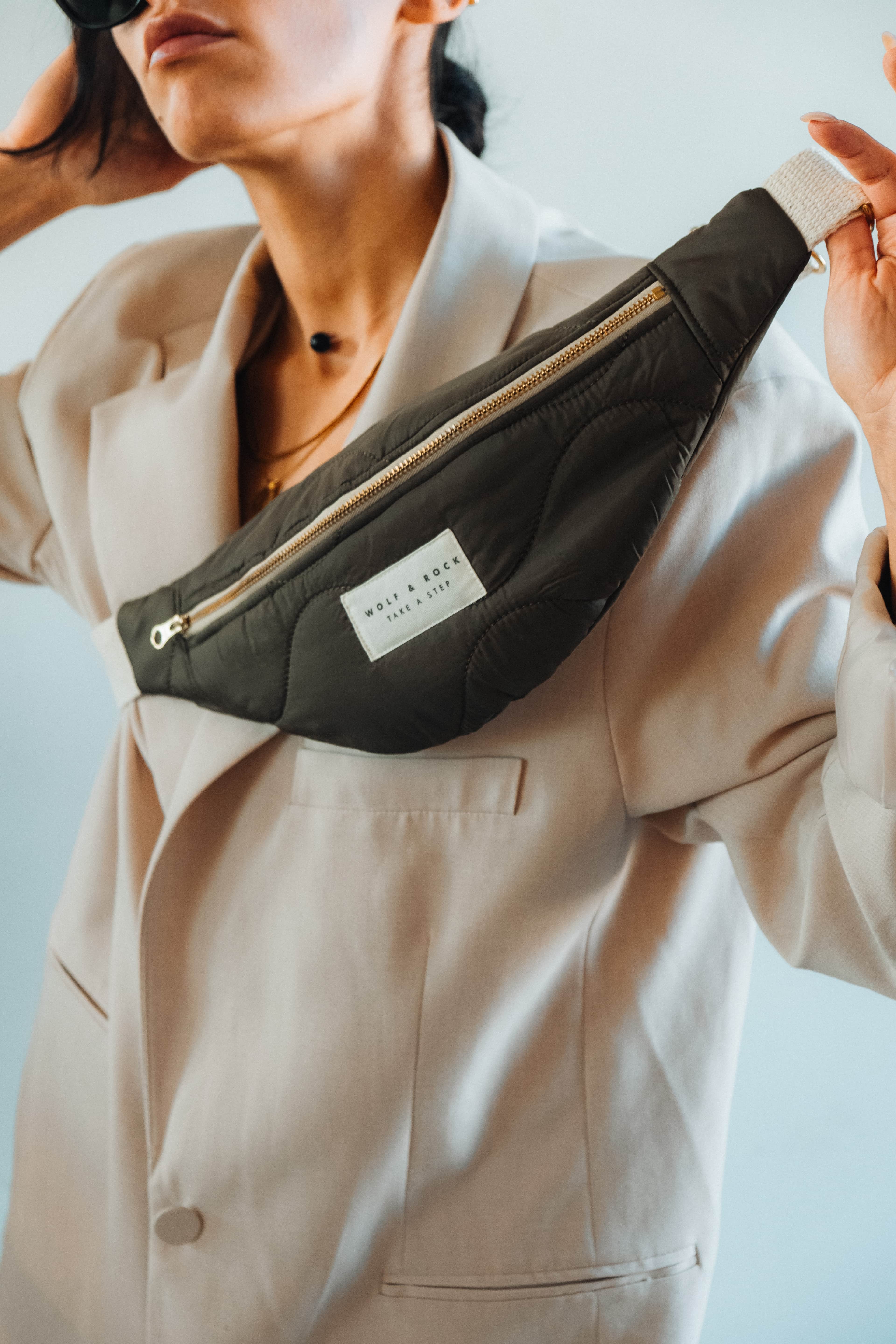 Wolf&Rock Drop Khaki Freebag / Gold Detaylı Damla Desen Haki Kapitone Kumaş Bel ve Omuz Çantası