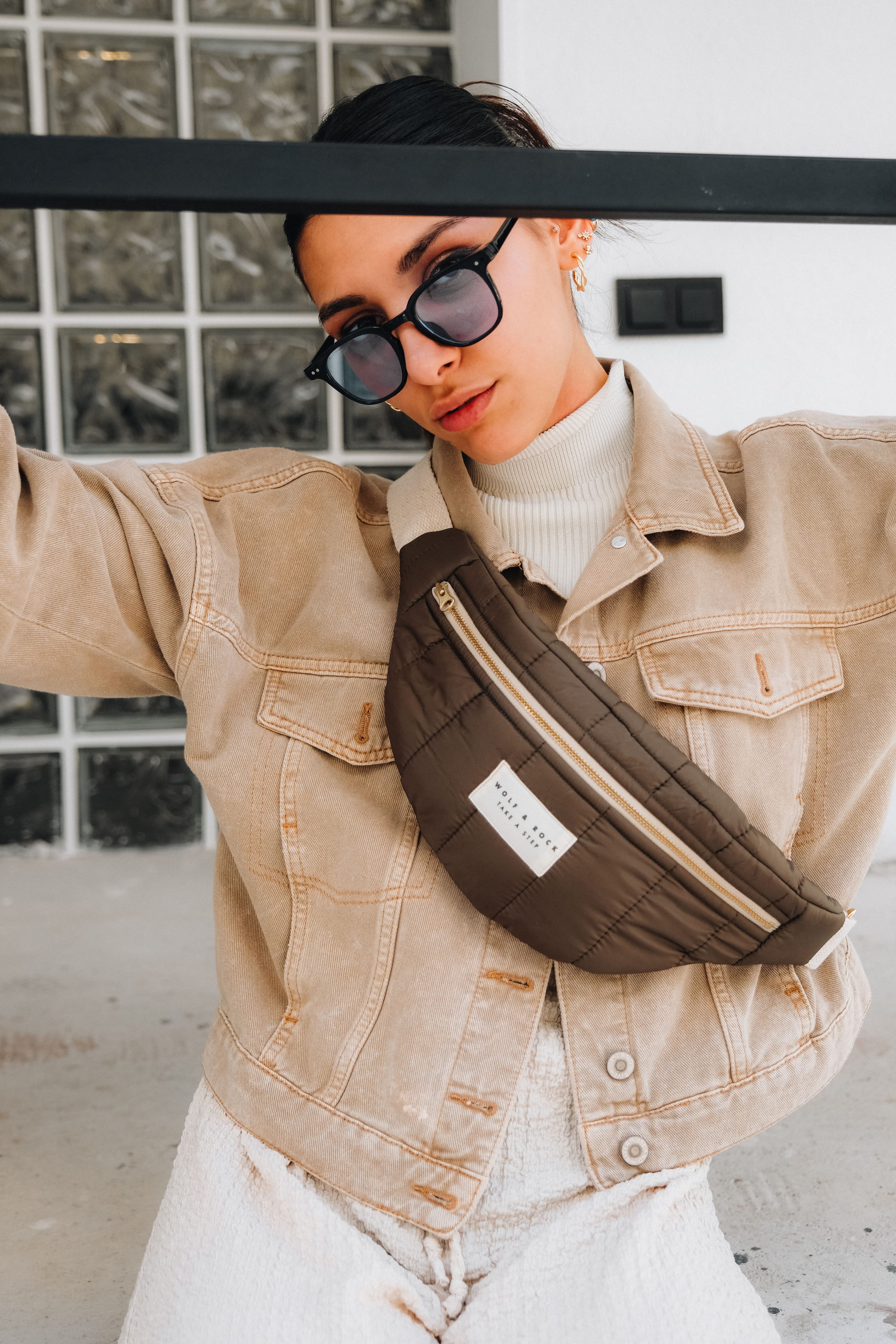 Wolf&Rock Line Khaki Freebag / Gold Detaylı Haki Kapitone Kumaş Bel ve Omuz Çantası