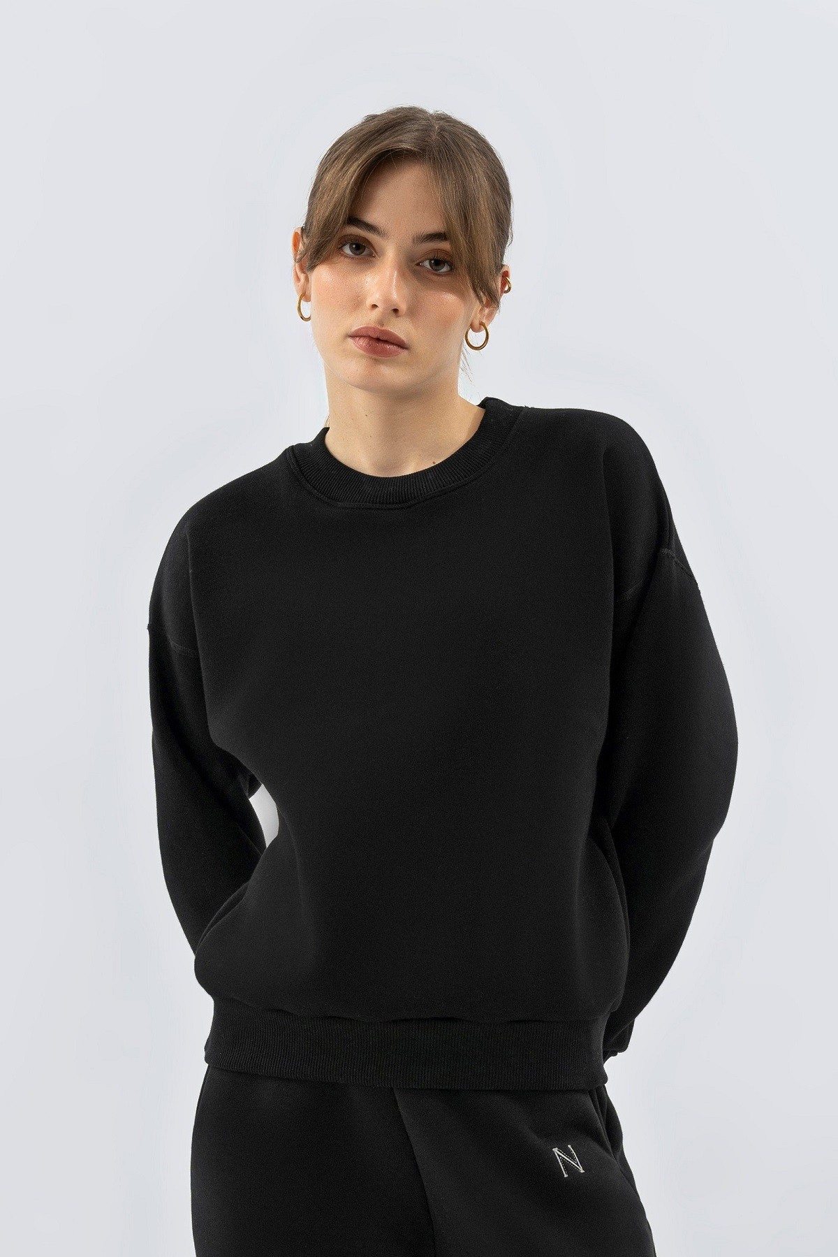 Siyah Şardonlu Özel Pamuklu Kumaş Sweatshirt 