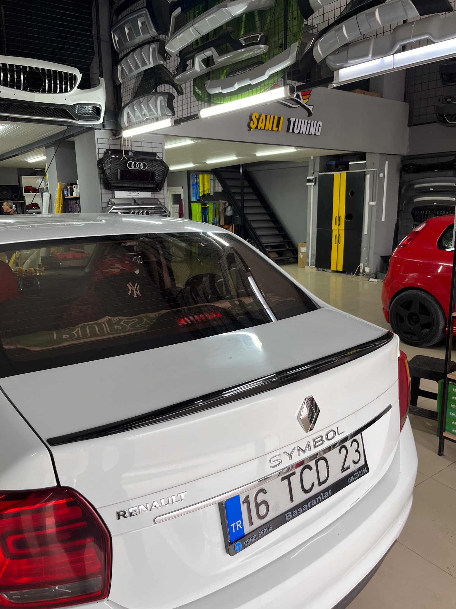 RENAULT SYMBOL BODY KİT SETİ BOYALI ( PLASTİK )