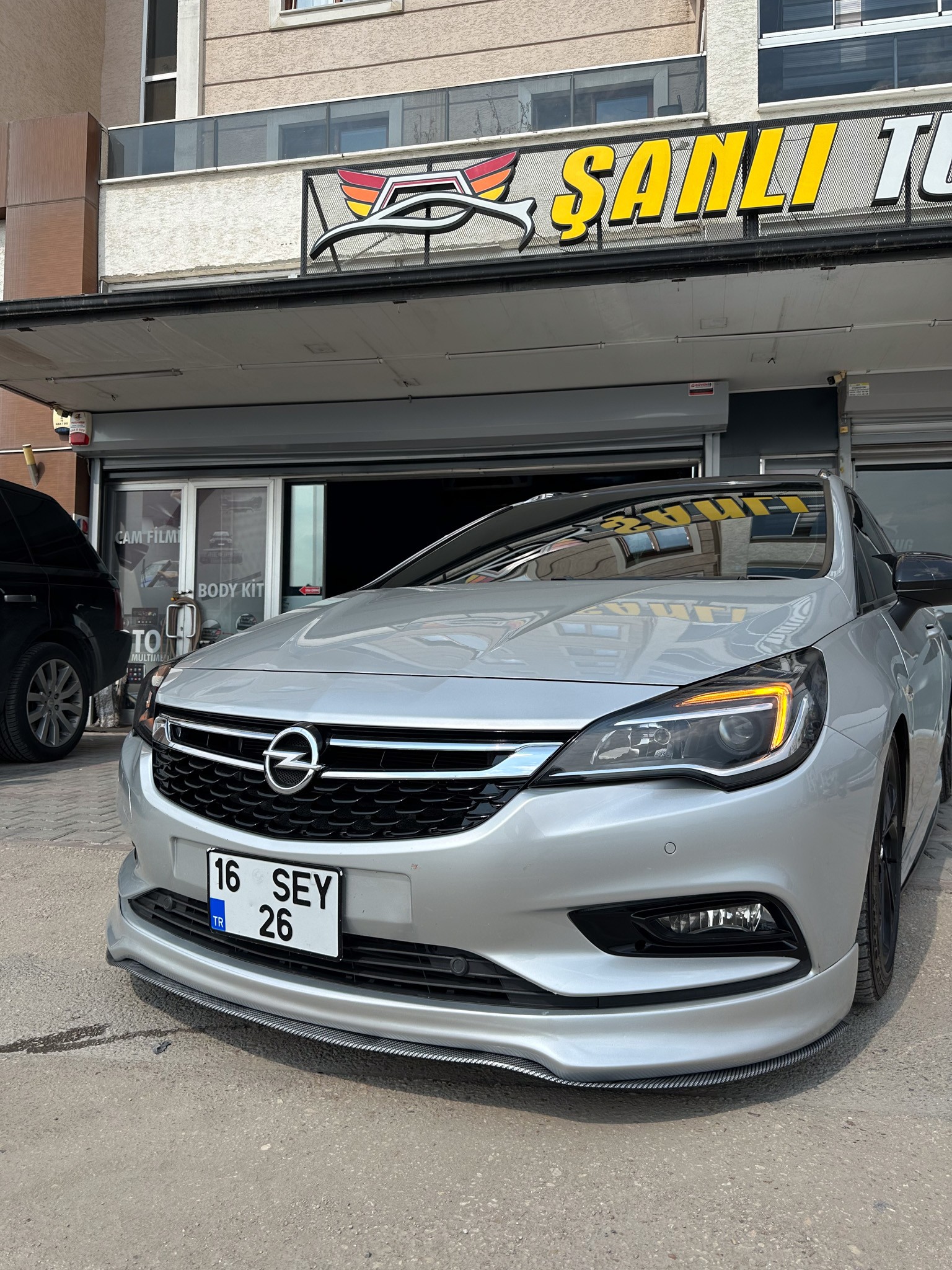 OPEL ASTRA K SW BODY KİT SETİ BOYALI ( PLASTİK )