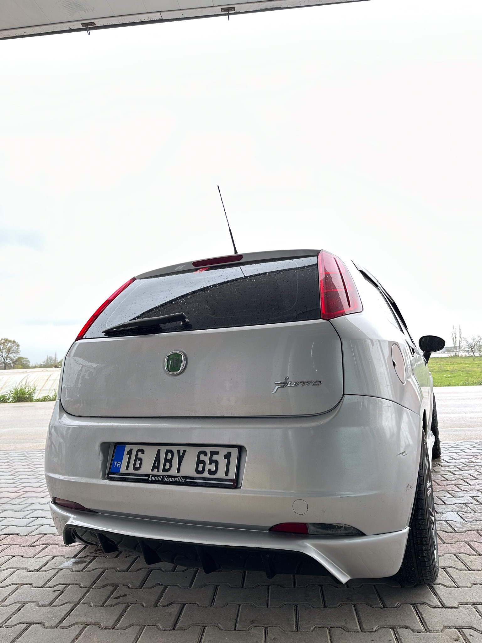 FİAT PUNTO BODY KİT SETİ BOYALI ( PLASTİK )