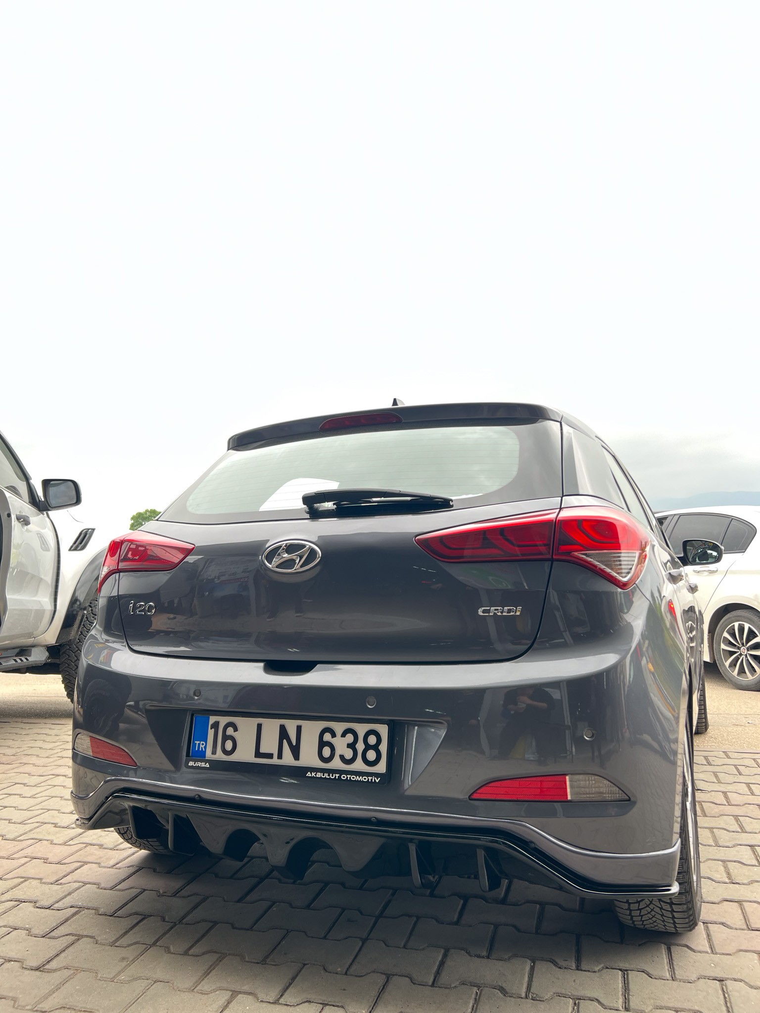 HYUNDAİ İ20 ÖN-ARKA EK BOYALI ( PLASTİK )