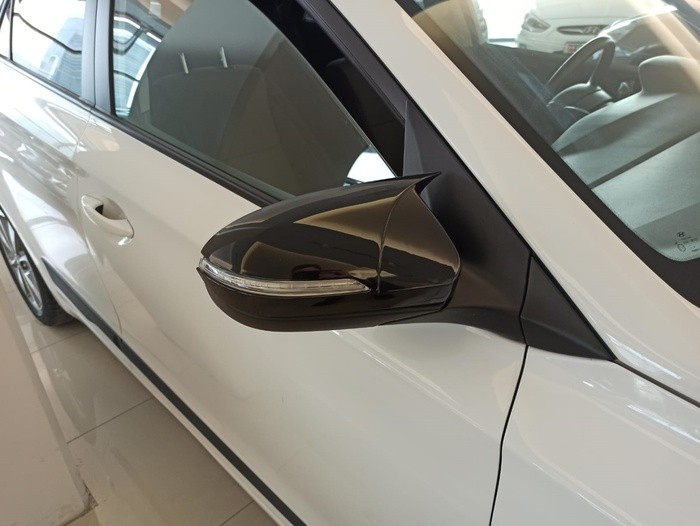 HYUNDAİ I20 2014-2019 UYUMLU YARASA AYNA KAPAĞI SINYALLI MODELLER IÇIN