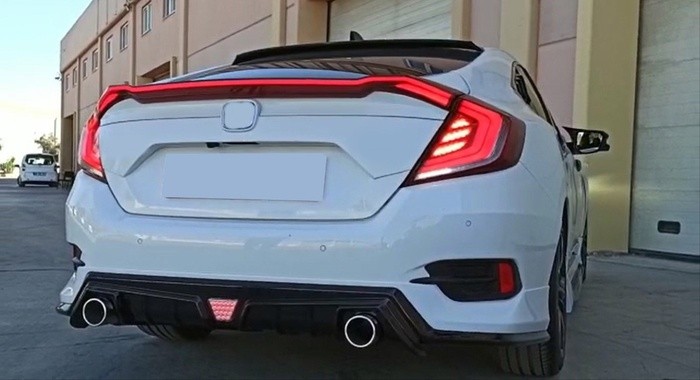 CIVIC FC5 2016-2021 IÇIN UYUMLU HAREKETLI SINYALLI LED STOP VE SPOILER TAKIMI KIRMIZI