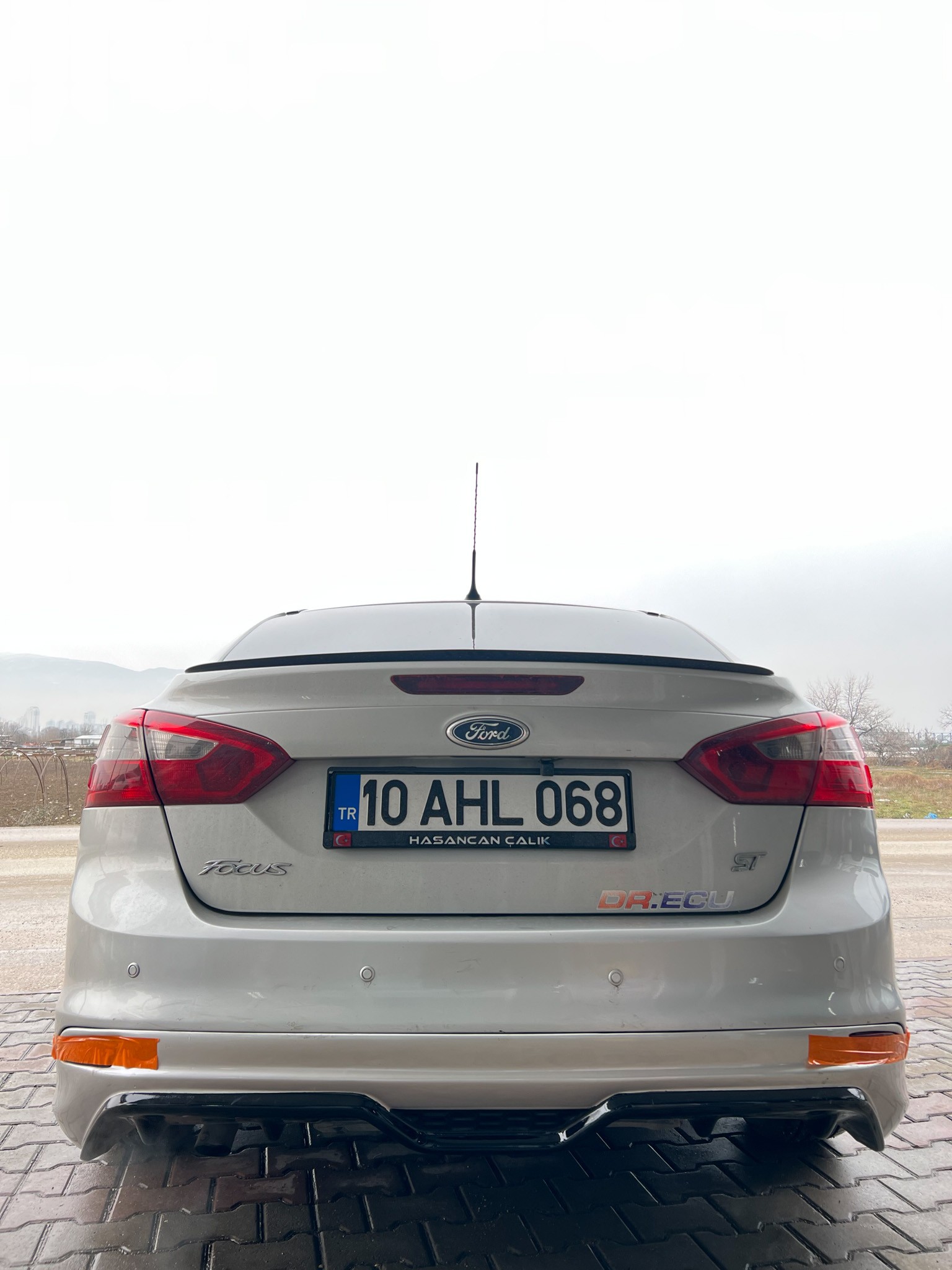 FORD FOCUS 3 BODY KİT SETİ BOYALI ( PLASTİK )