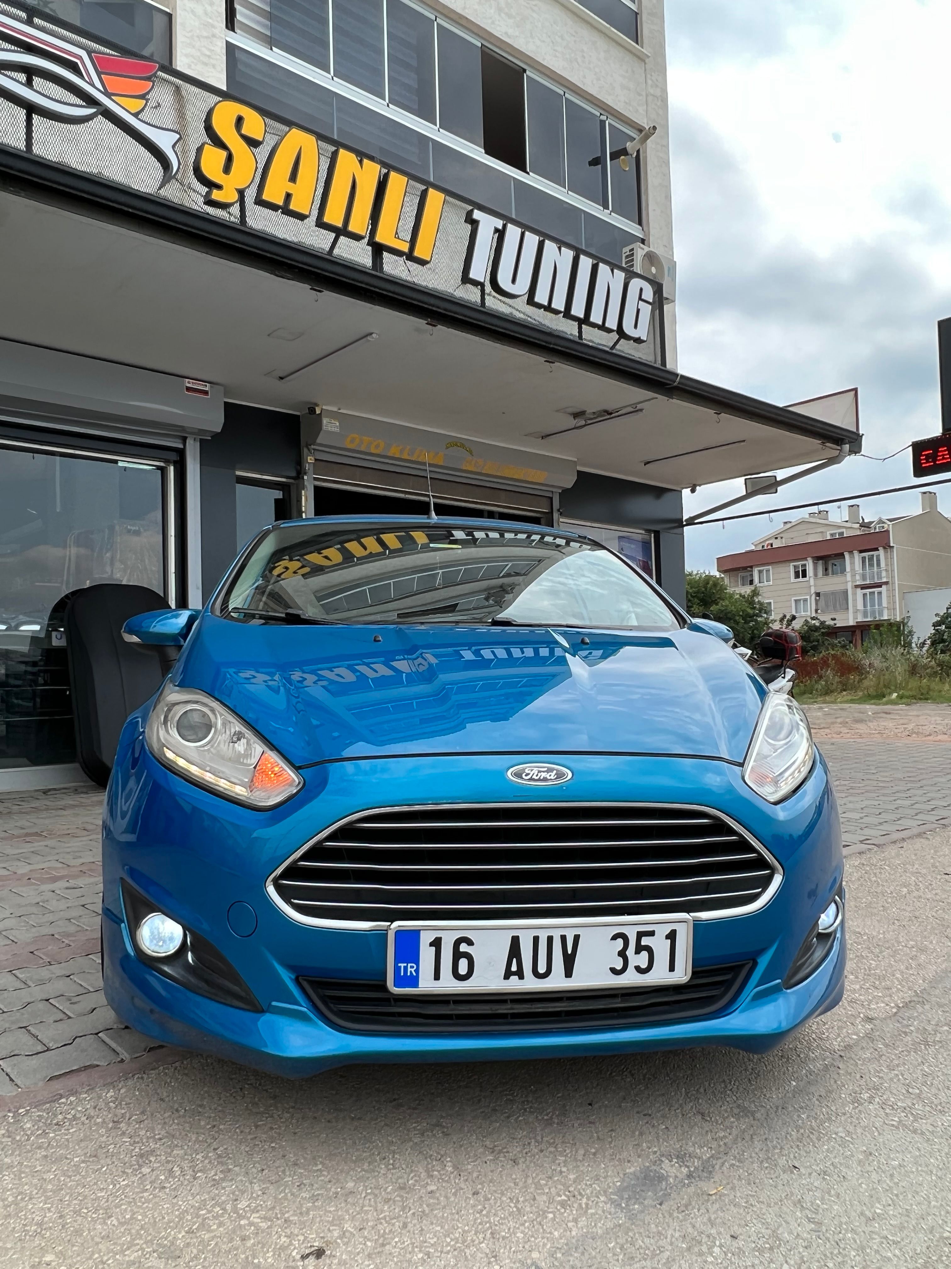 FORD FİESTA BODY KİT SETİ BOYALI ( PLASTİK )