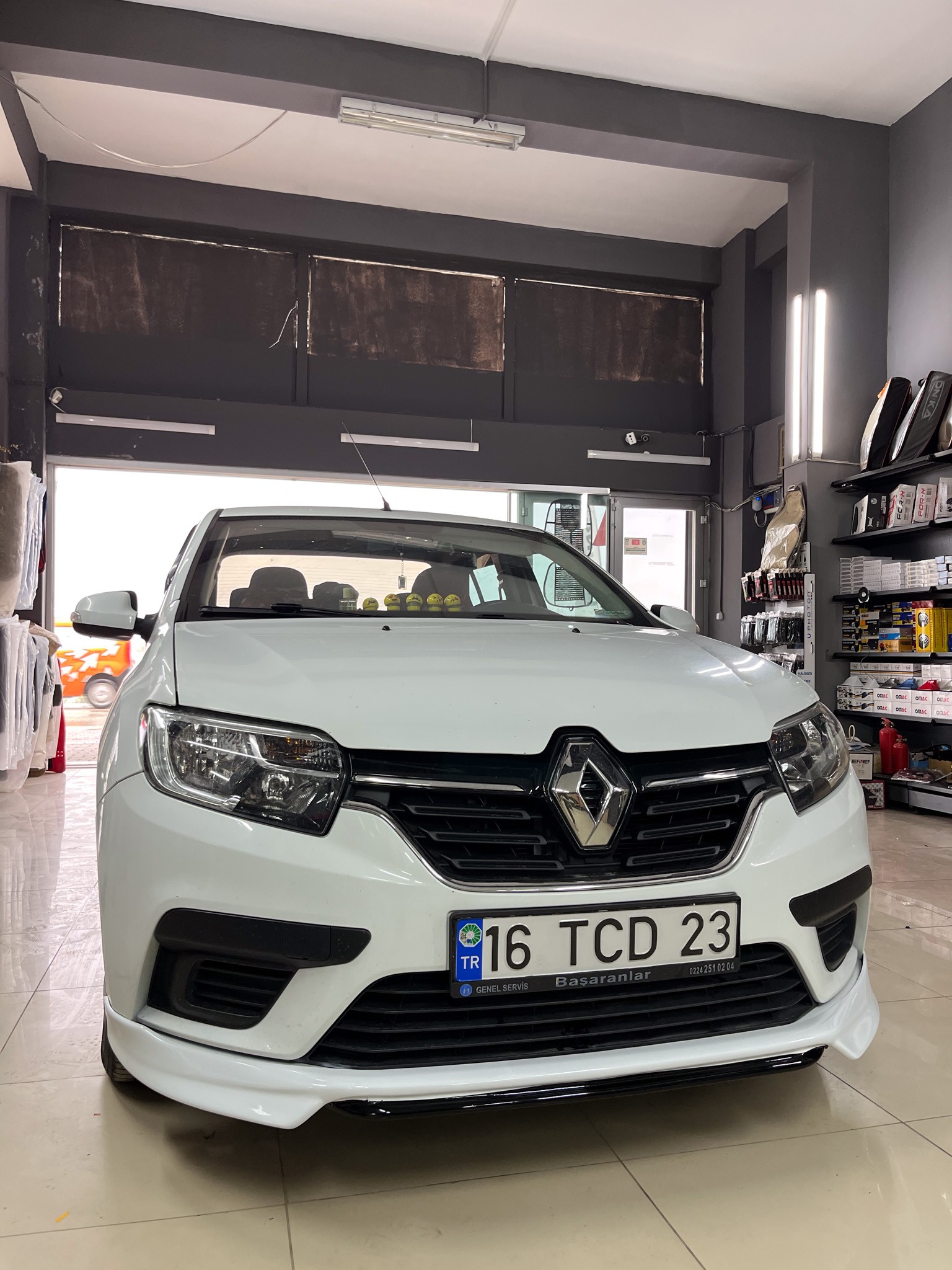 RENAULT SYMBOL BODY KİT SETİ BOYALI ( PLASTİK )