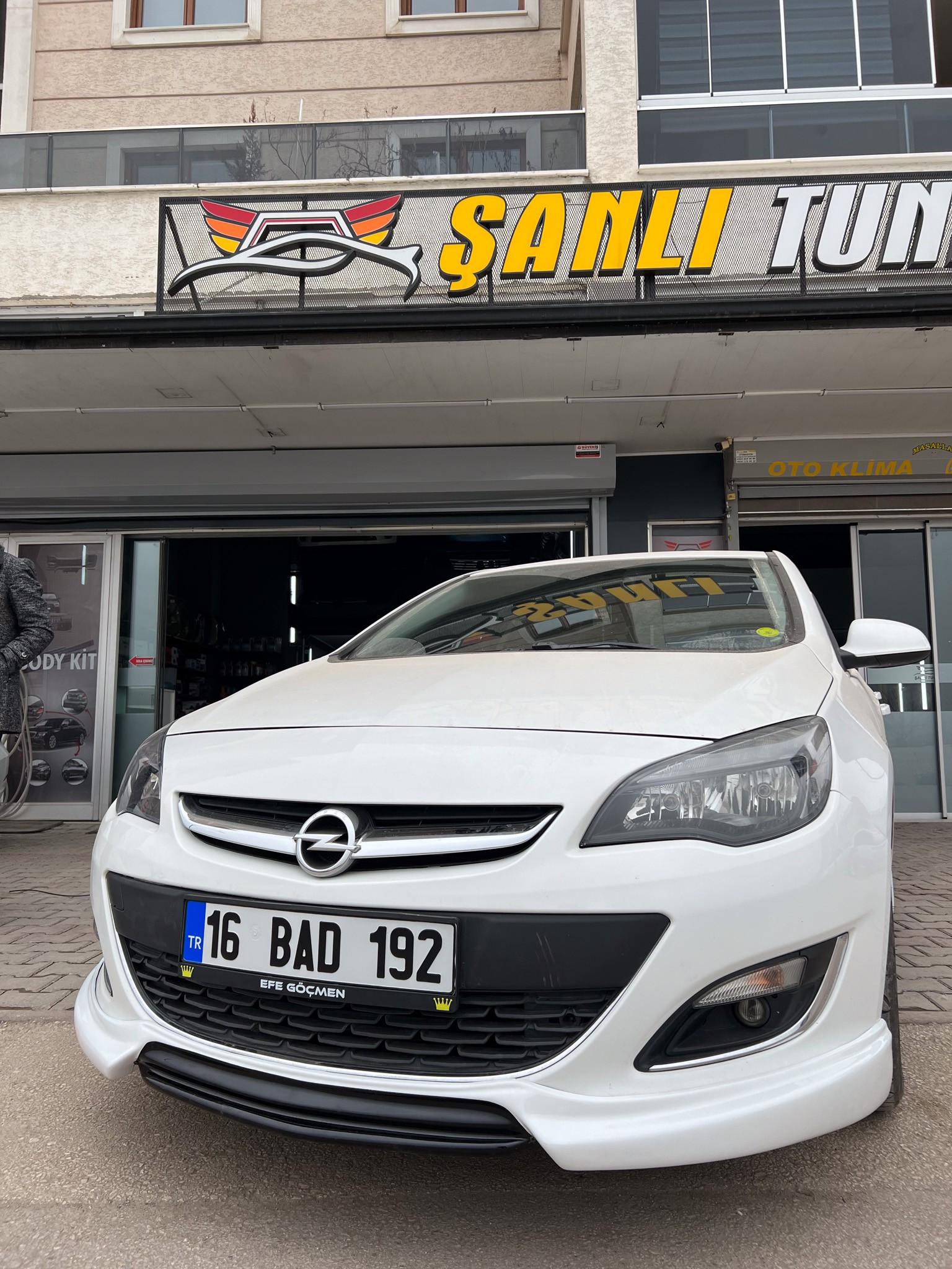 OPEL ASTRA J ÖN EK BOYALI ( PLASTİK )