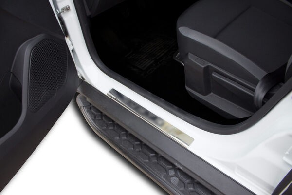 Dacia Duster Krom Kapı Eşiği 4 Parça 2018-2024 Arası