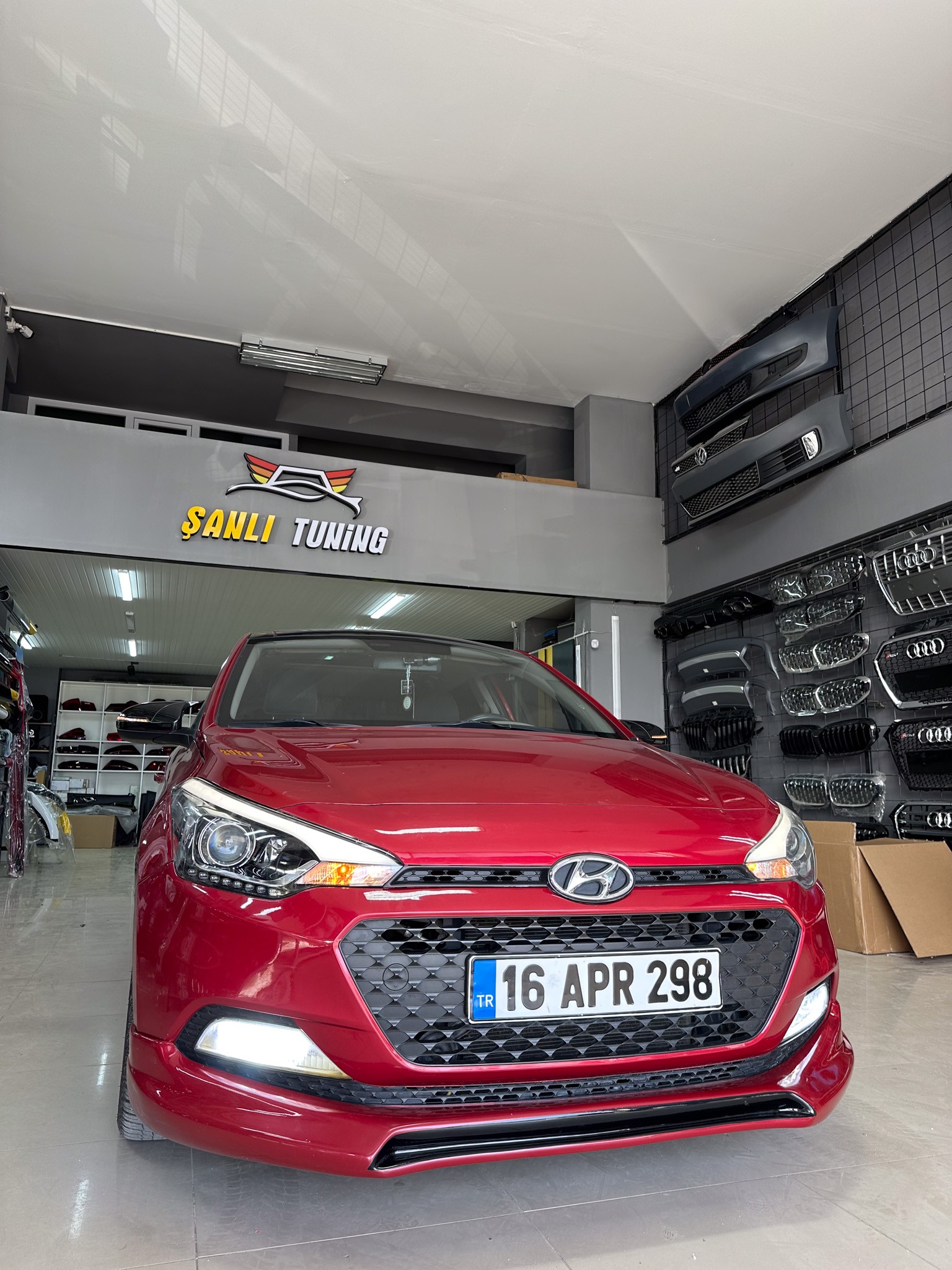 HYUNDAİ İ20 BODY KİT SETİ BOYALI ( PLASTİK )