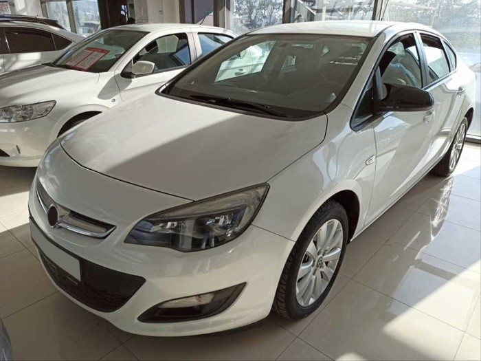 OPEL ASTRA J 2009-2020 IÇIN YARASA AYNA KAPAGI PIANO BLACK