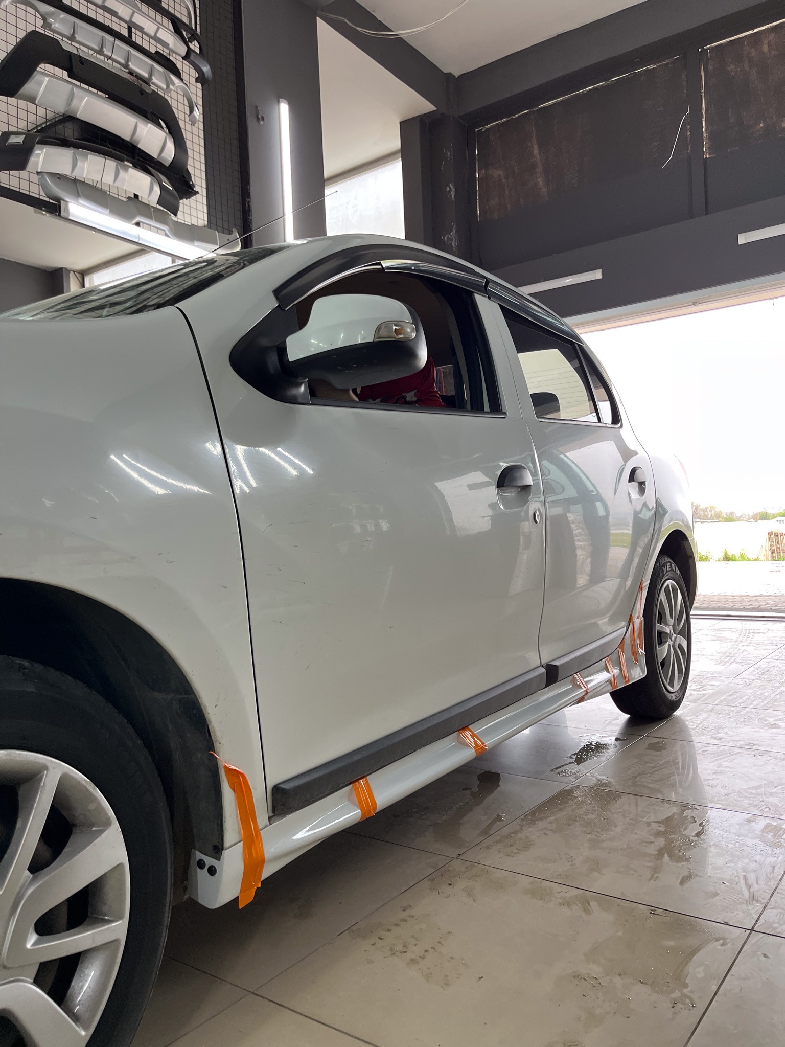 RENAULT SYMBOL BODY KİT SETİ BOYALI ( PLASTİK )