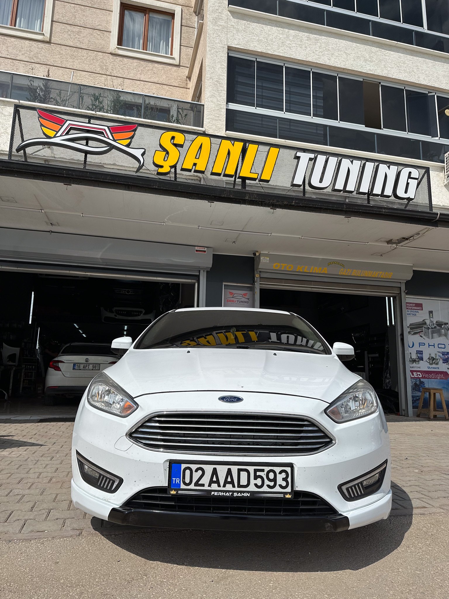 FORD FOCUS 3.5 ÖN EK BOYALI ( PLASTİK)
