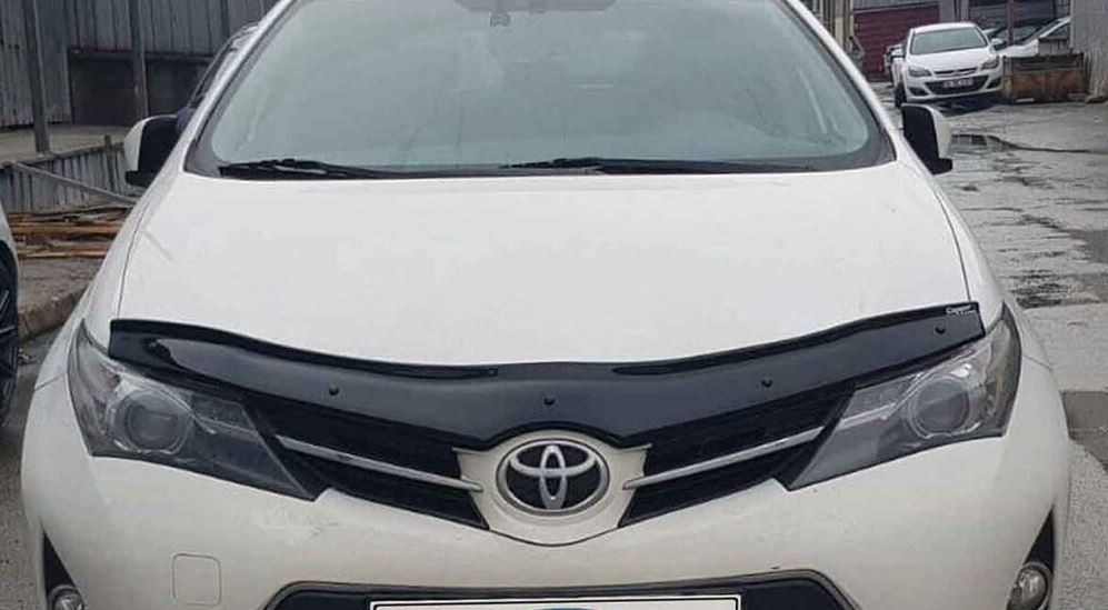 Toyota Auris Ön Kaput Rüzgarlığı - Koruyucu 4mm A 2012-2018 Arası