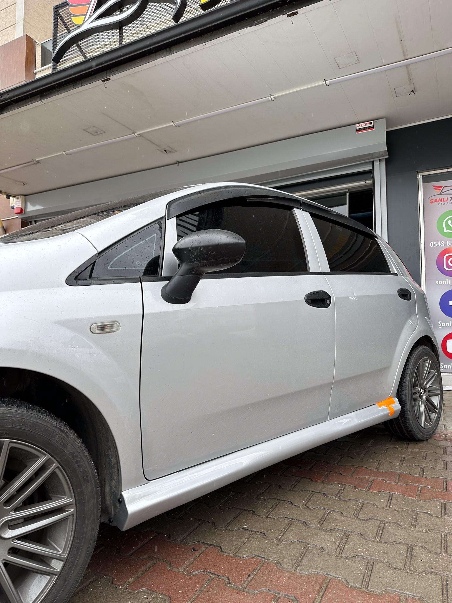 FİAT PUNTO BODY KİT SETİ BOYALI ( PLASTİK )