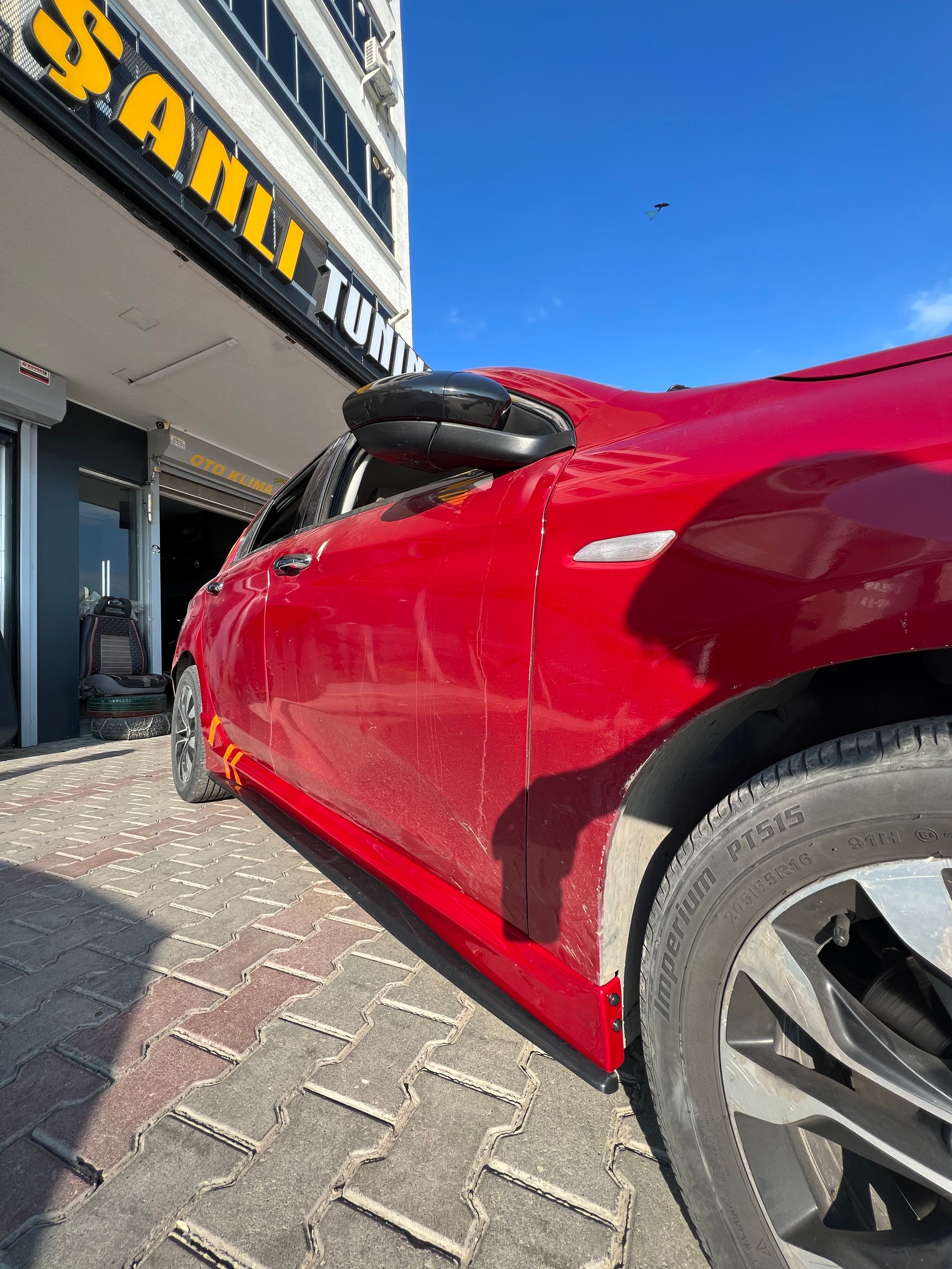 FİAT EGEA BODY KİT SETİ BOYALI ( PLASTİK )