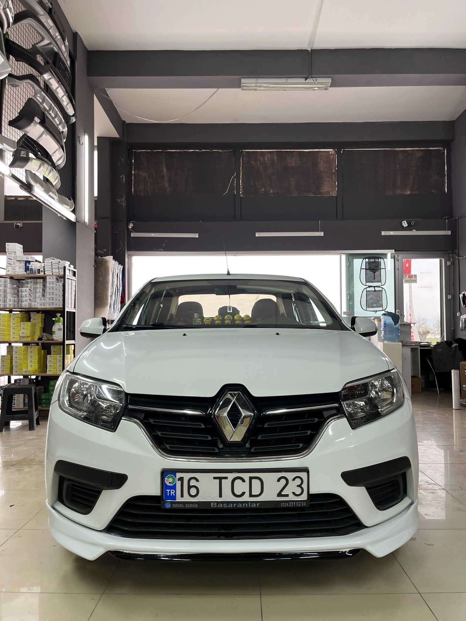 RENAULT SYMBOL BODY KİT SETİ BOYALI ( PLASTİK )