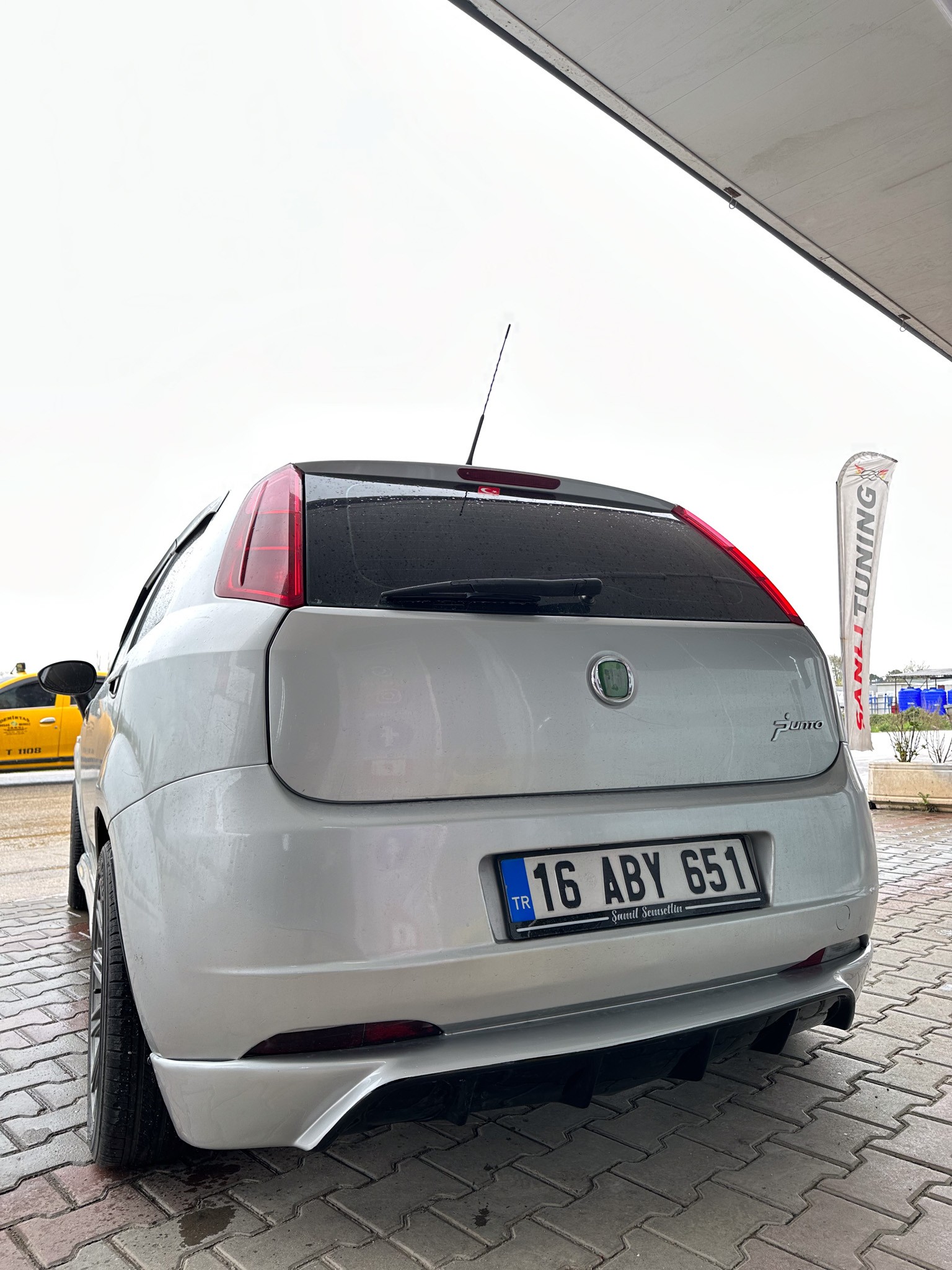 FİAT PUNTO BODY KİT SETİ BOYALI ( PLASTİK )