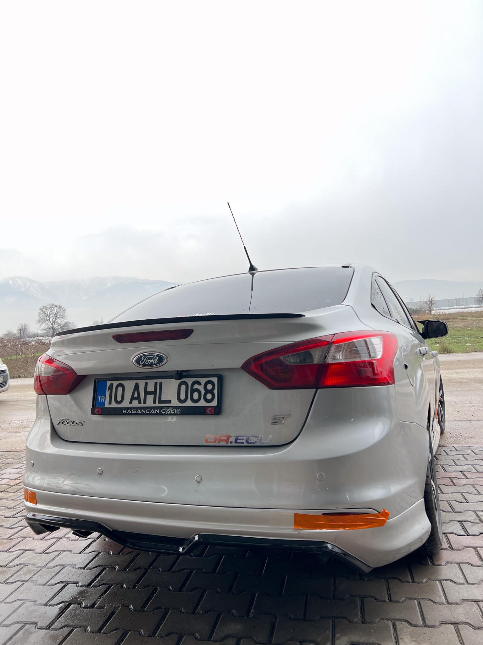 FORD FOCUS 3 BODY KİT SETİ BOYALI ( PLASTİK )