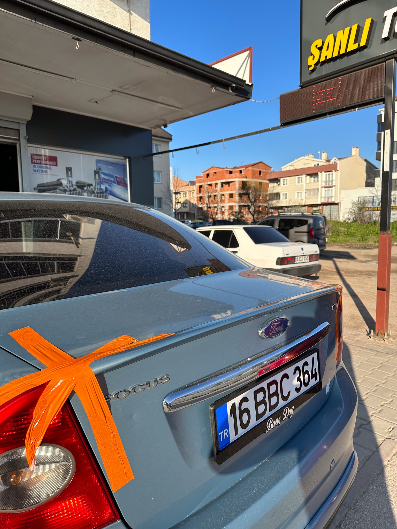 FORD FOCUS 2.5 SPOİLER PİANO BLACK ( PLASTİK )