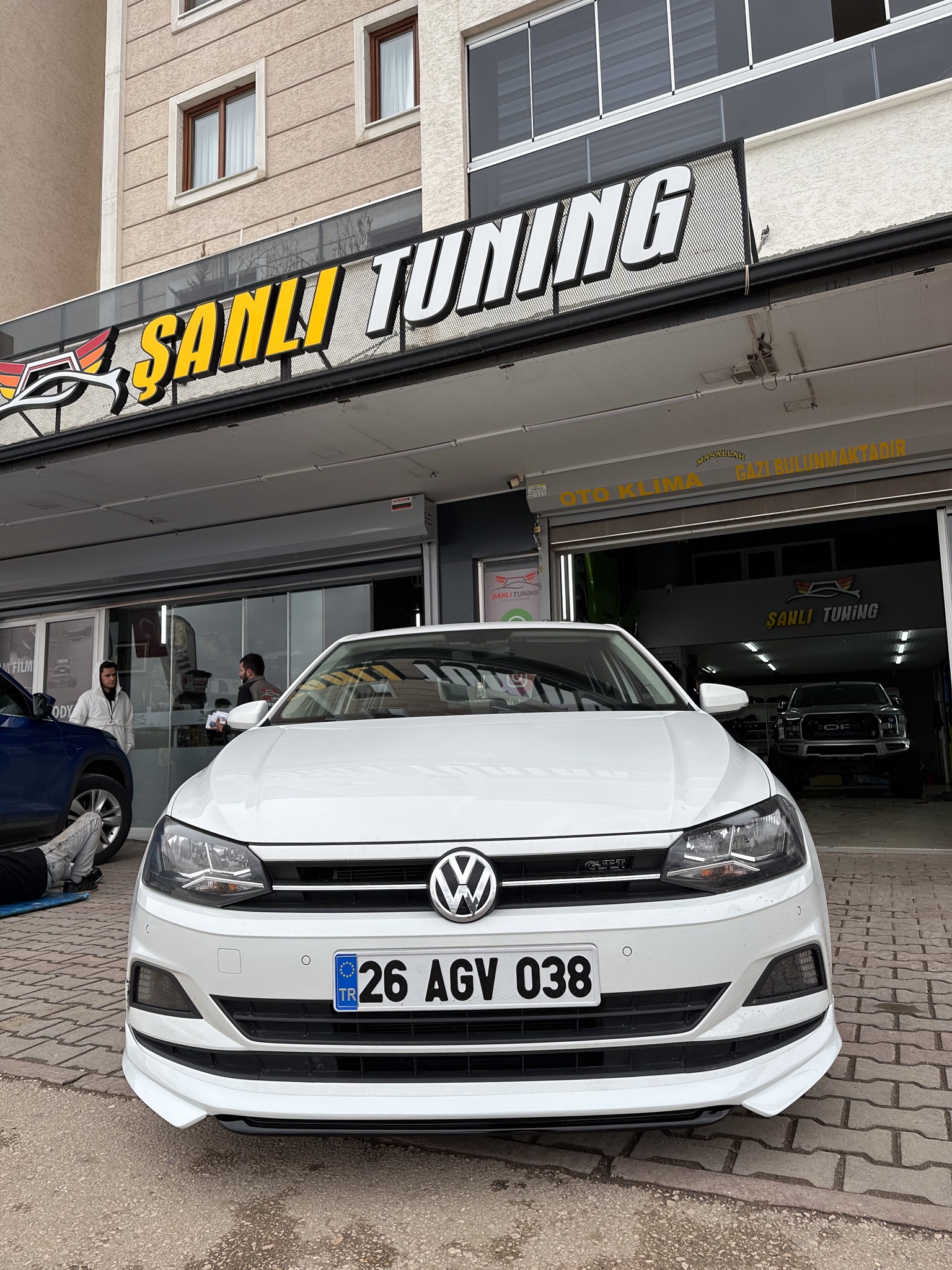 VW POLO BODY KİT SETİ BOYALI ( PLASTİK )