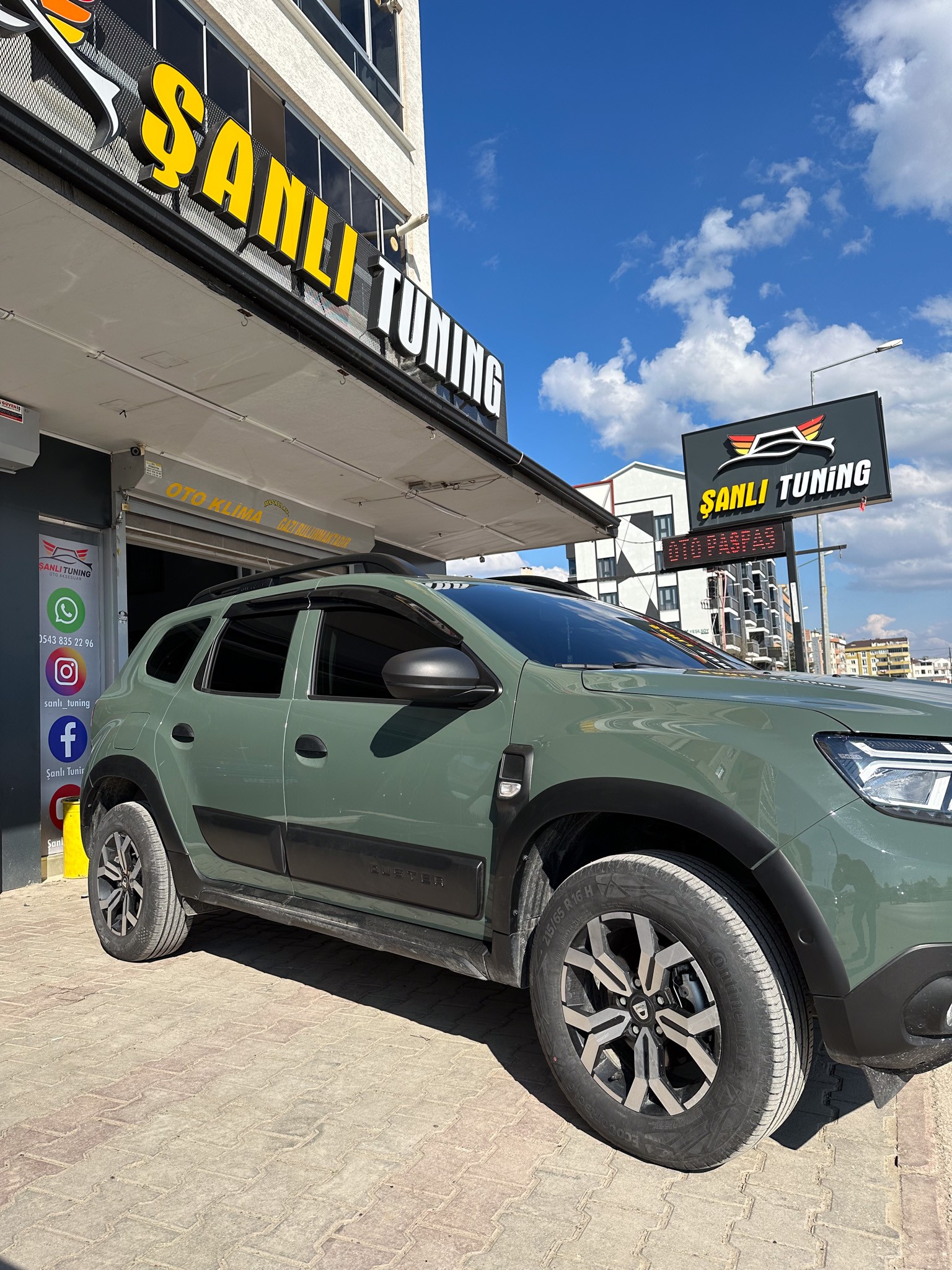 DACİA DUSTRER 2024 DODİK SETİ MAT BLACK 