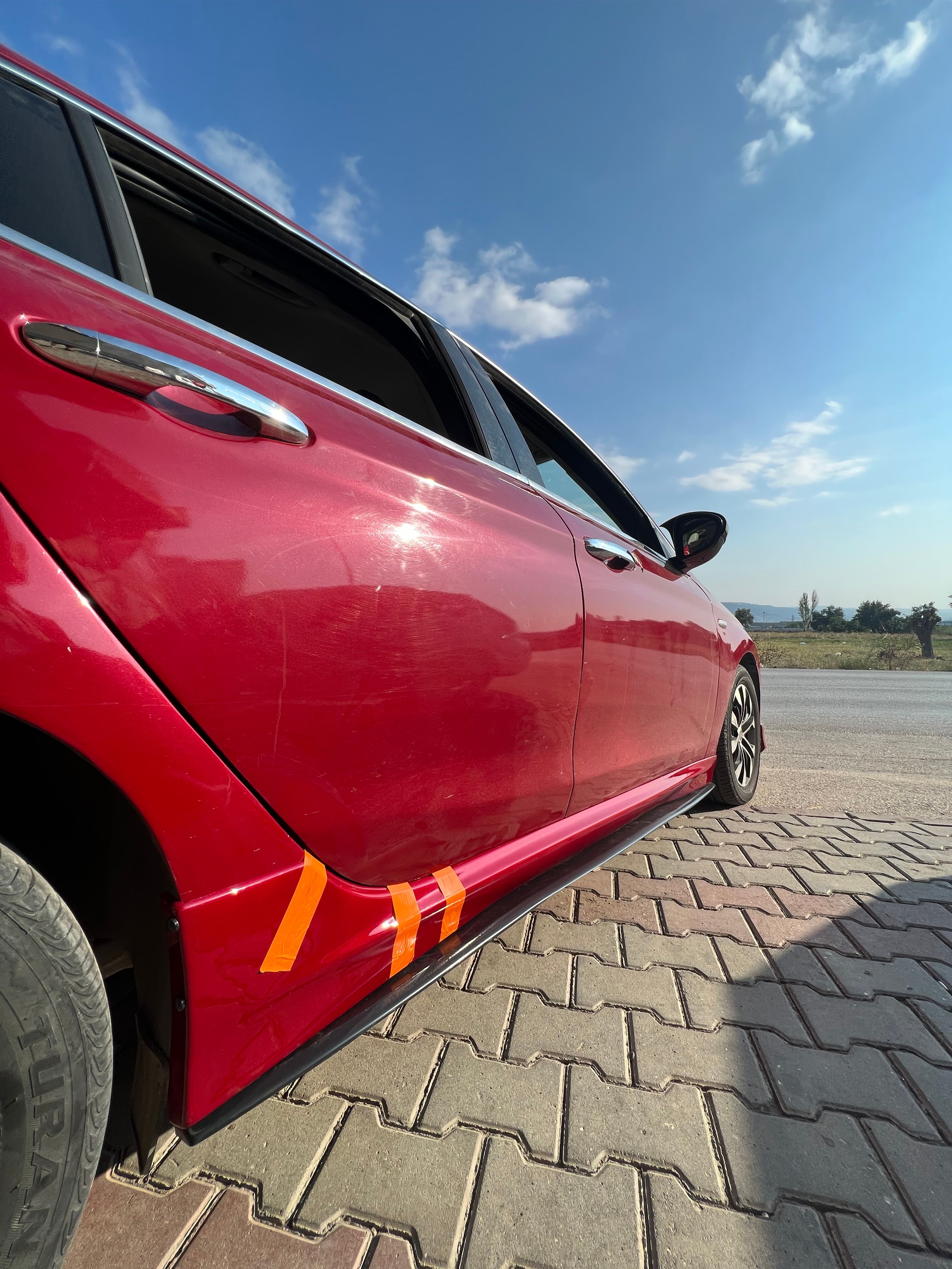 FİAT EGEA BODY KİT SETİ BOYALI ( PLASTİK )