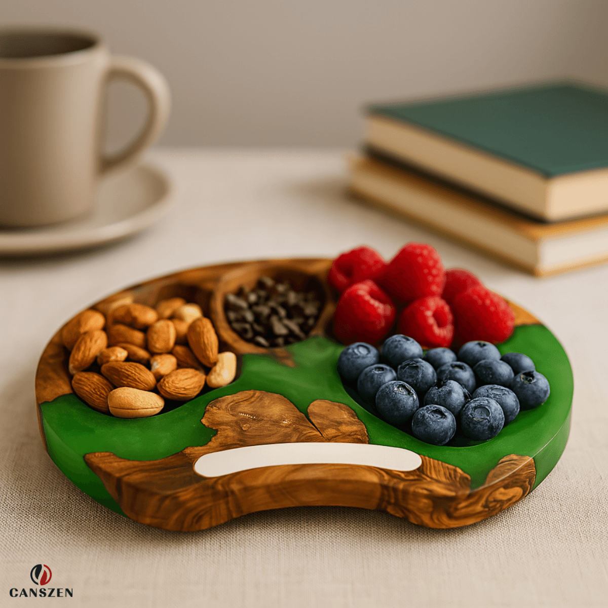 Zeytin Ağacı Epoksi Yuvarlak Sunum Tahtası | El Yapımı Ahşap Sunum Tabağı - TASARIM 4