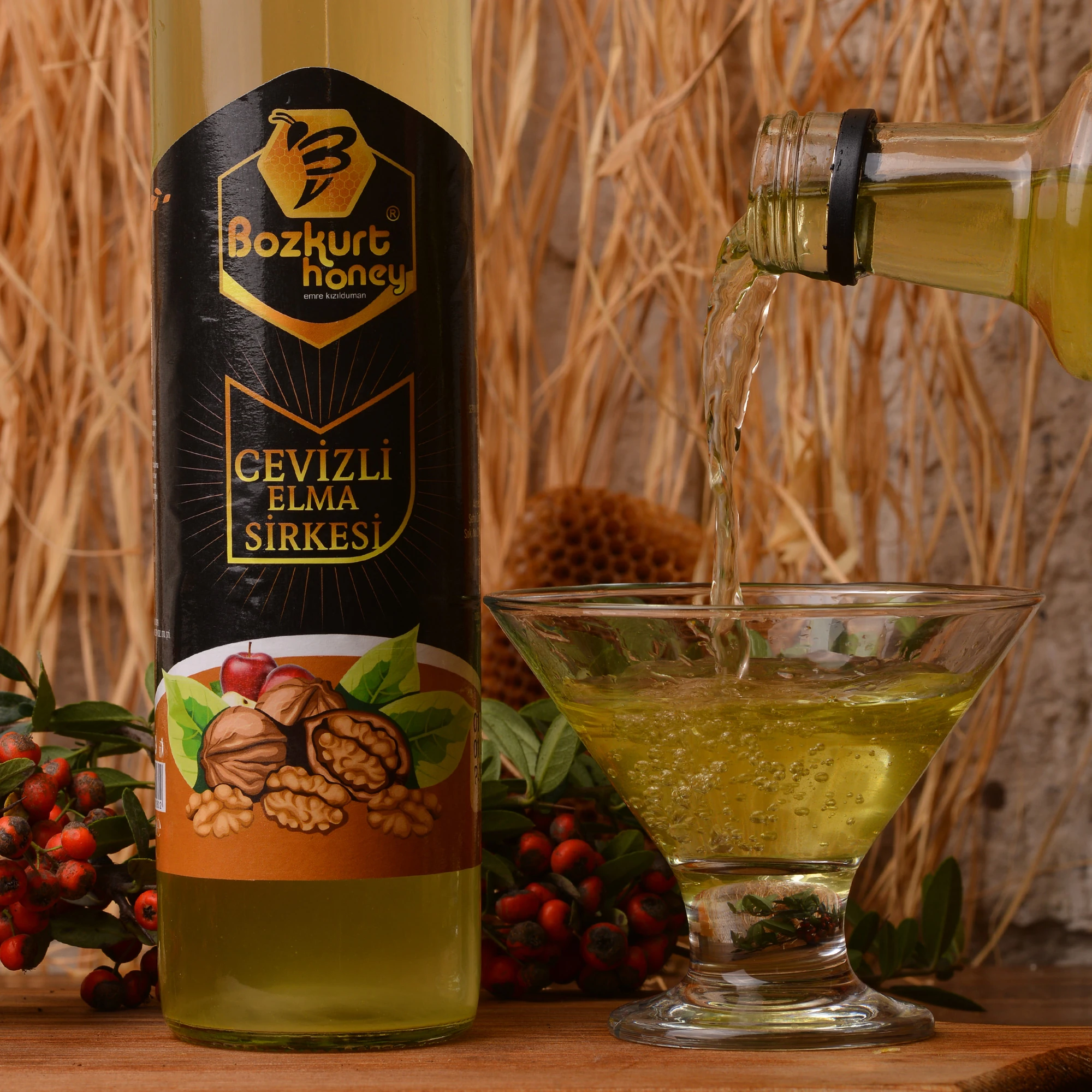 Doğal Cevizli Elma Sirkesi 500 g