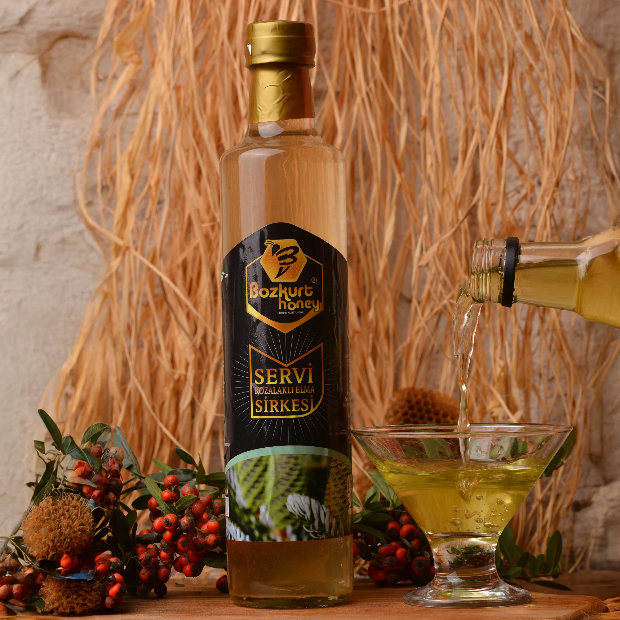 Servi Çam Kozalağı Sirkesi 500 g