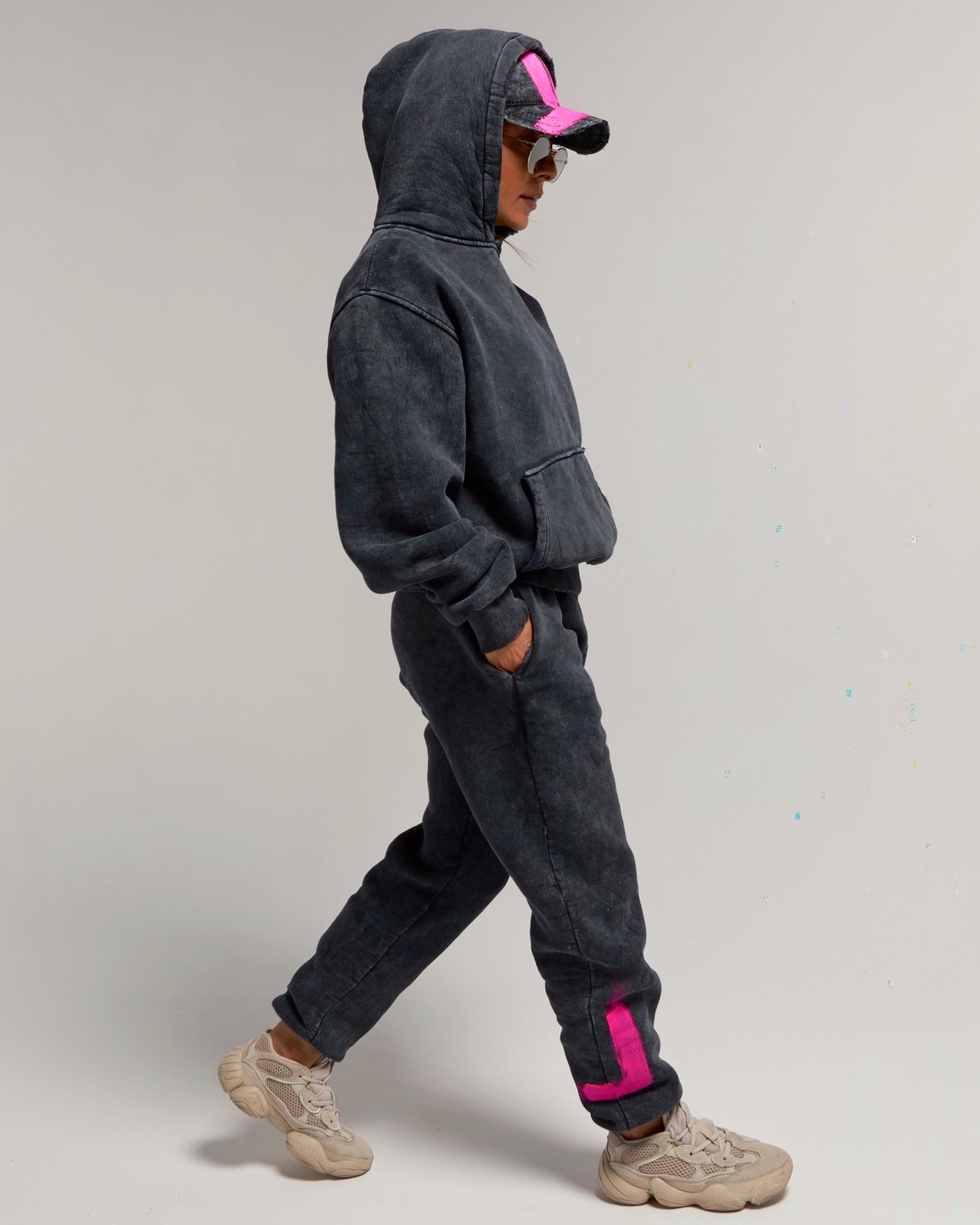 CHARCOAL GREY SOFT PANTS WITH PINK LOGO