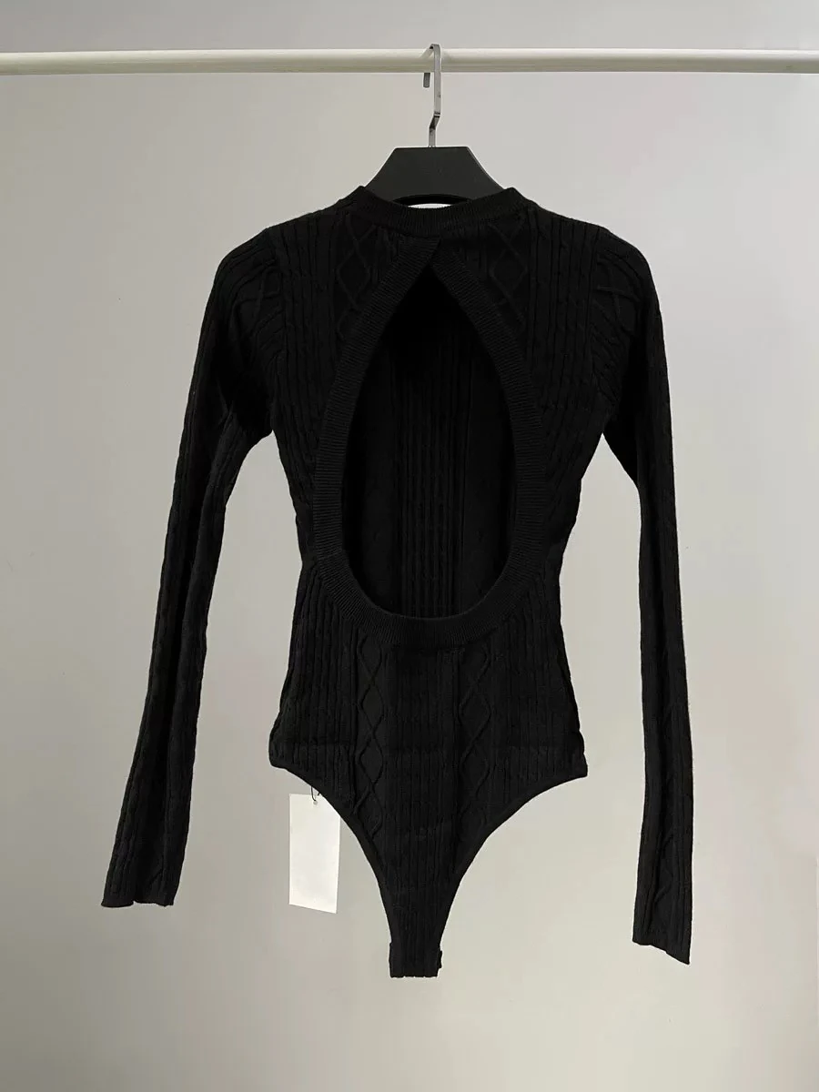 Sırtı Açık Triko Body