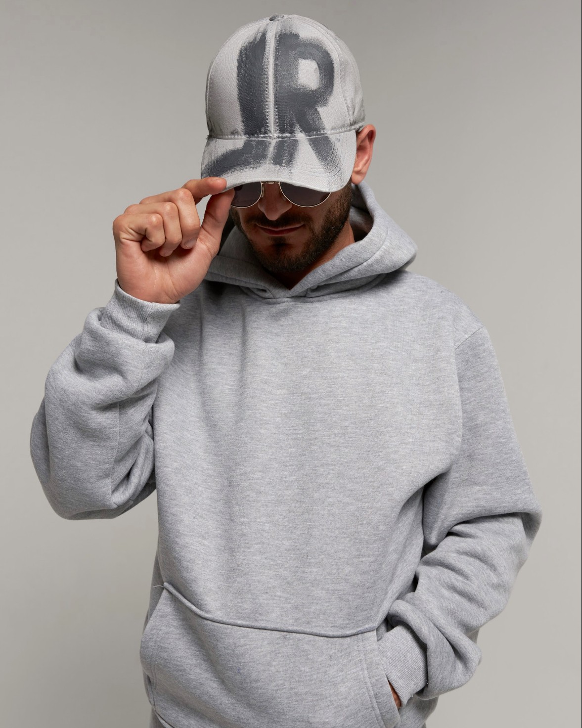 LIGHT GREY SOFT SWEATSHIRT